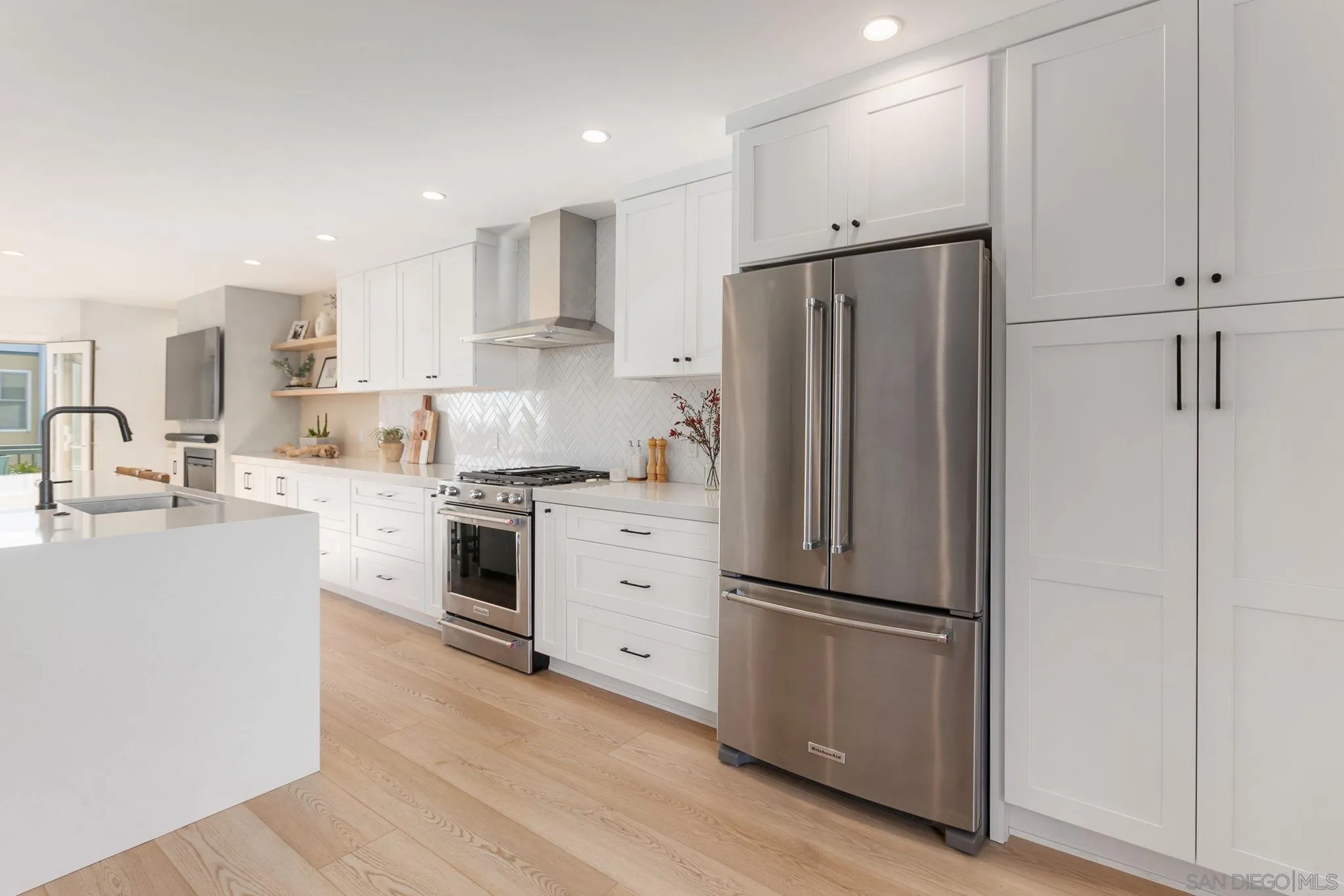 2140 Orinda Dr Unit E