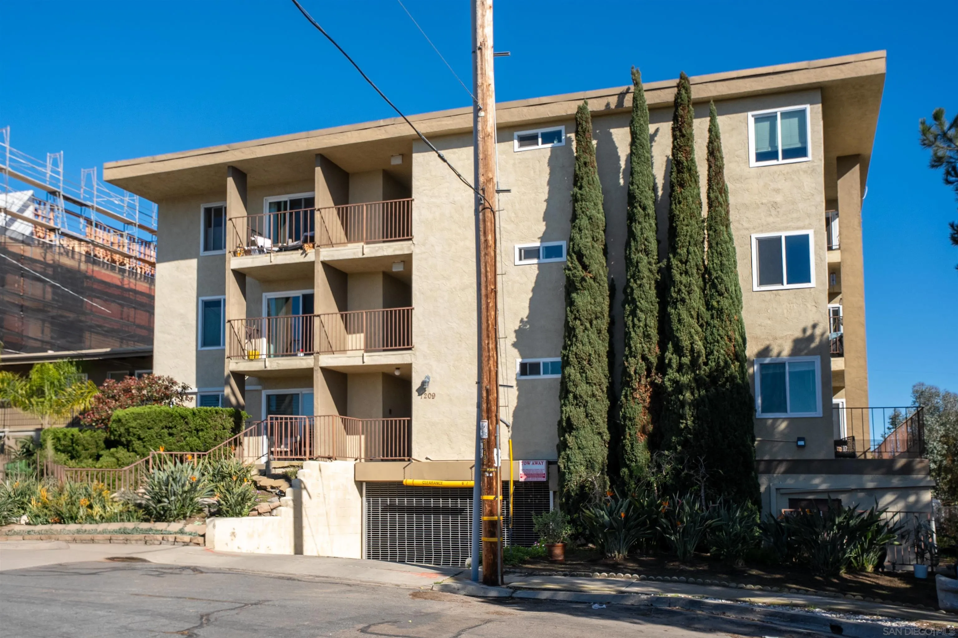 1209 Hueneme St Unit 5