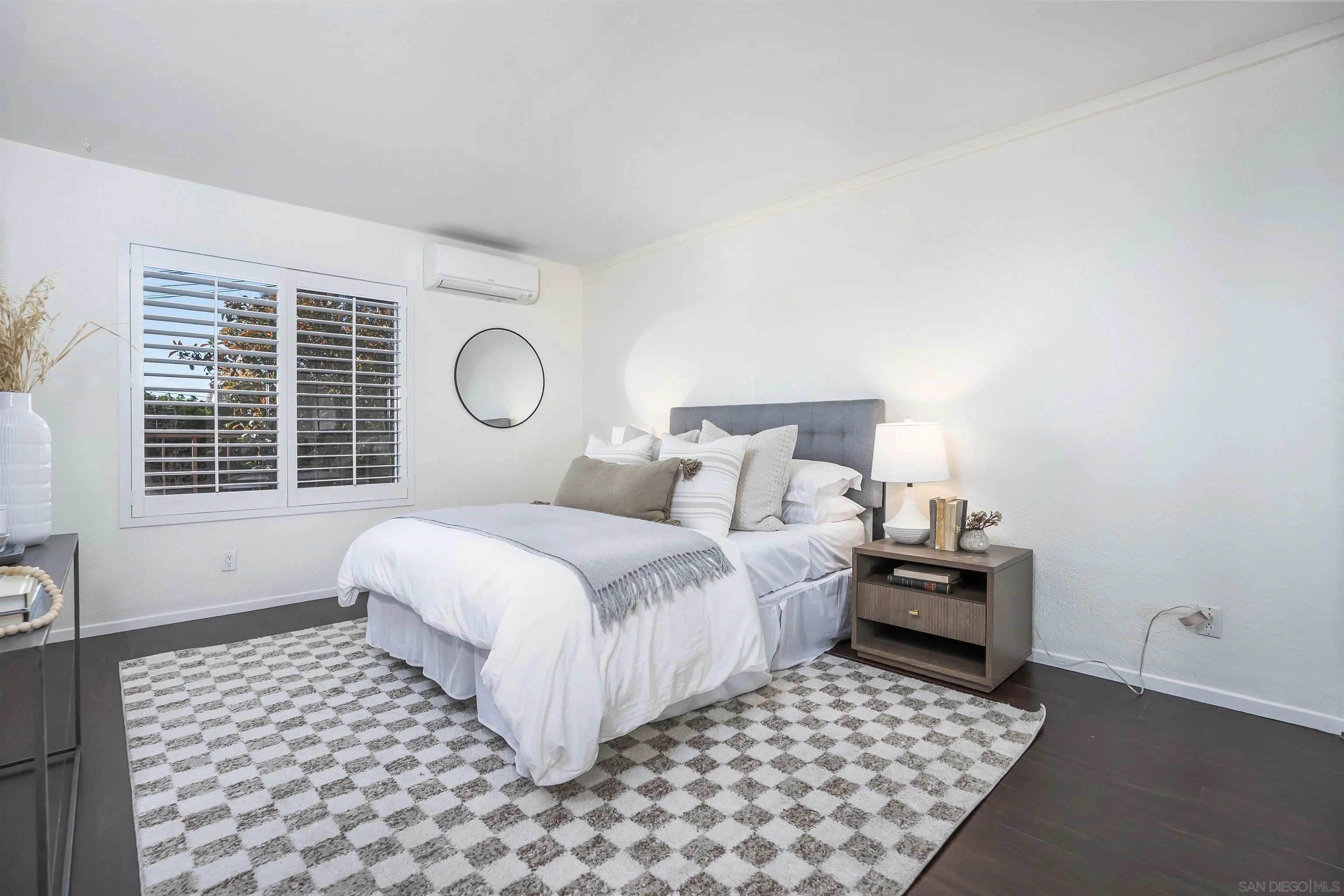 1209 Hueneme St Unit 5