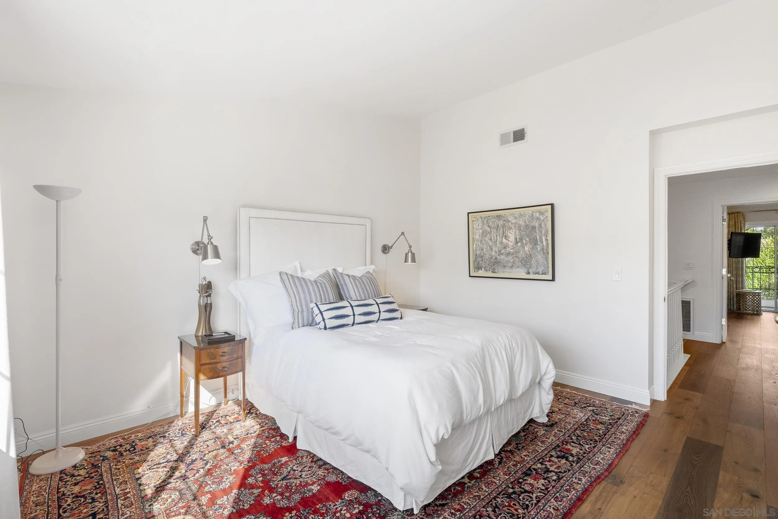 5143 Renaissance Ave Unit B