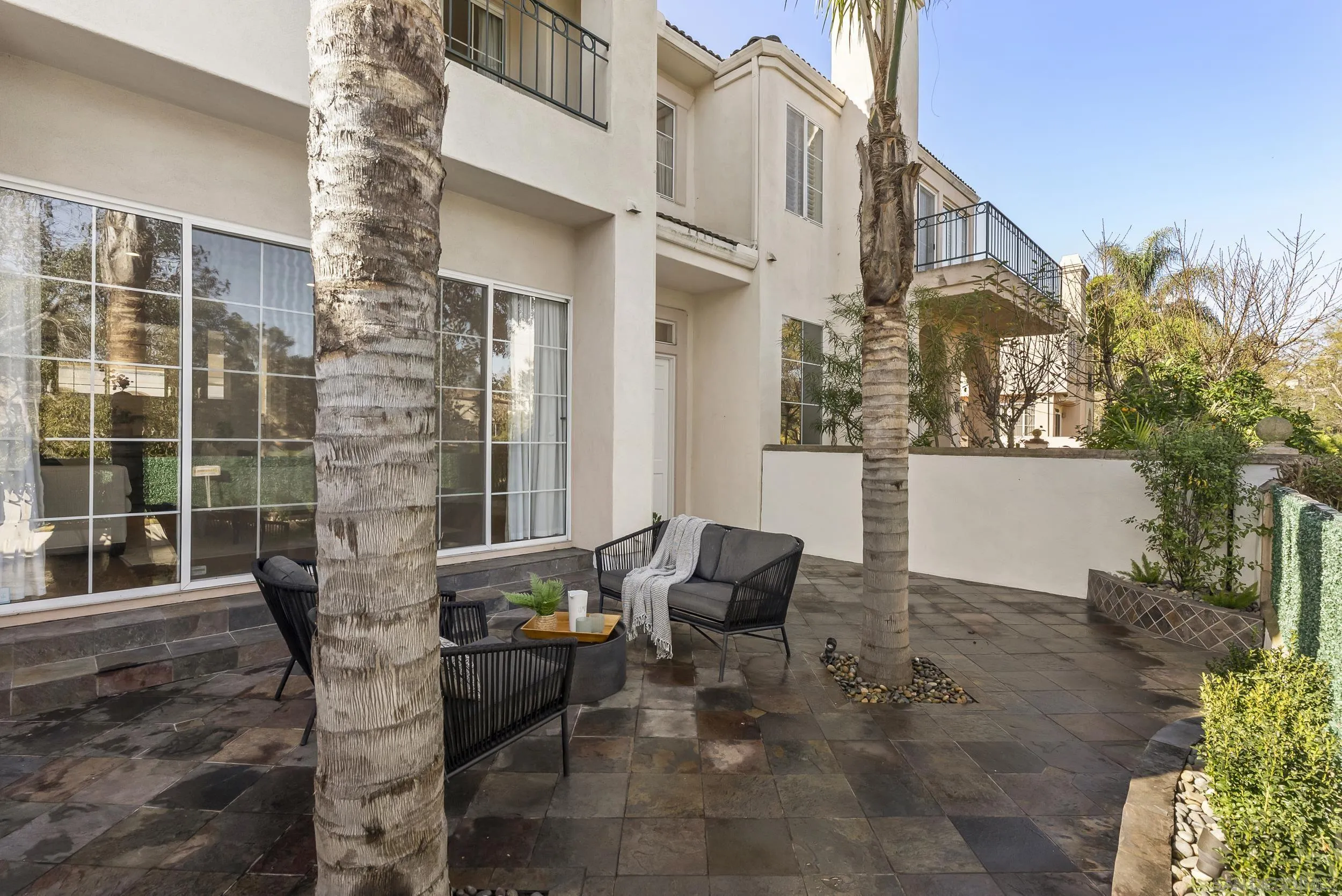 5143 Renaissance Ave Unit B