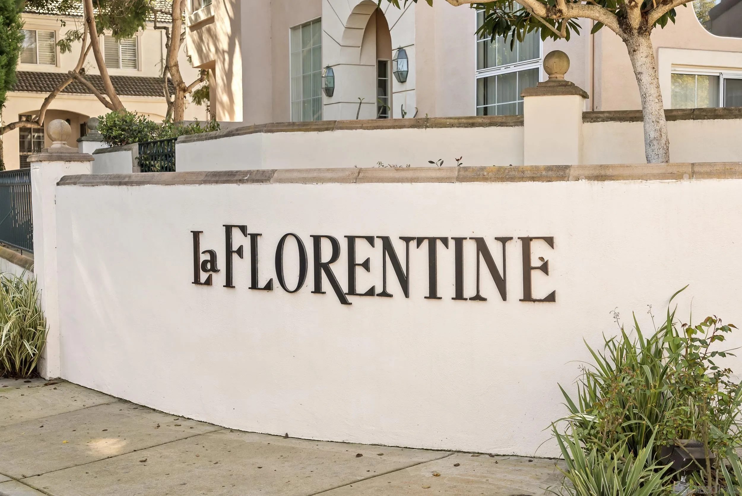 5143 Renaissance Ave Unit B