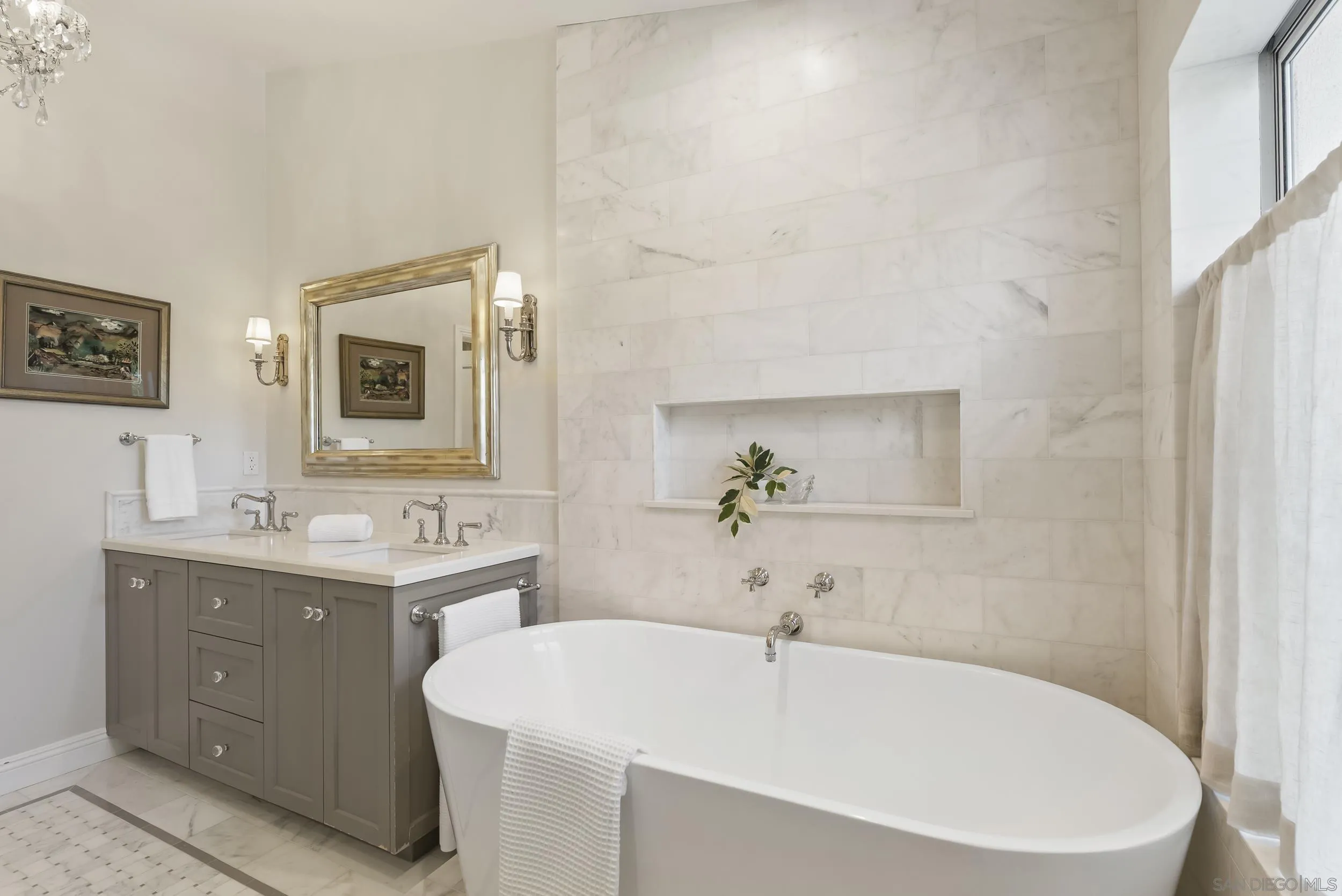 5143 Renaissance Ave Unit B