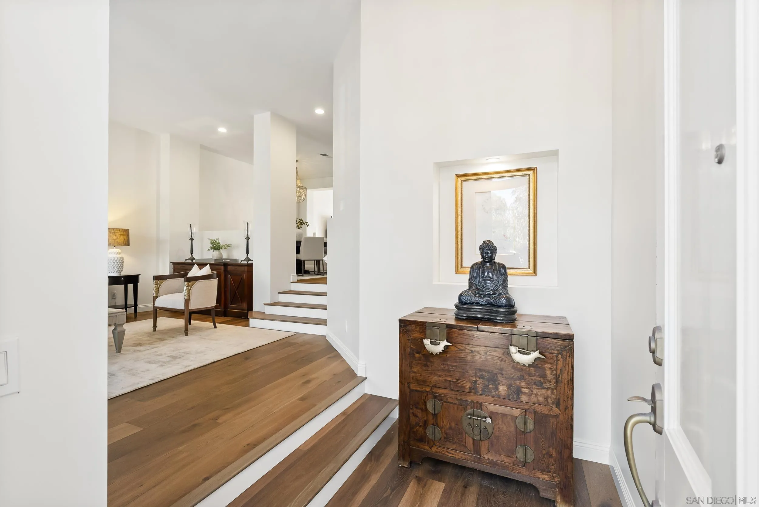 5143 Renaissance Ave Unit B