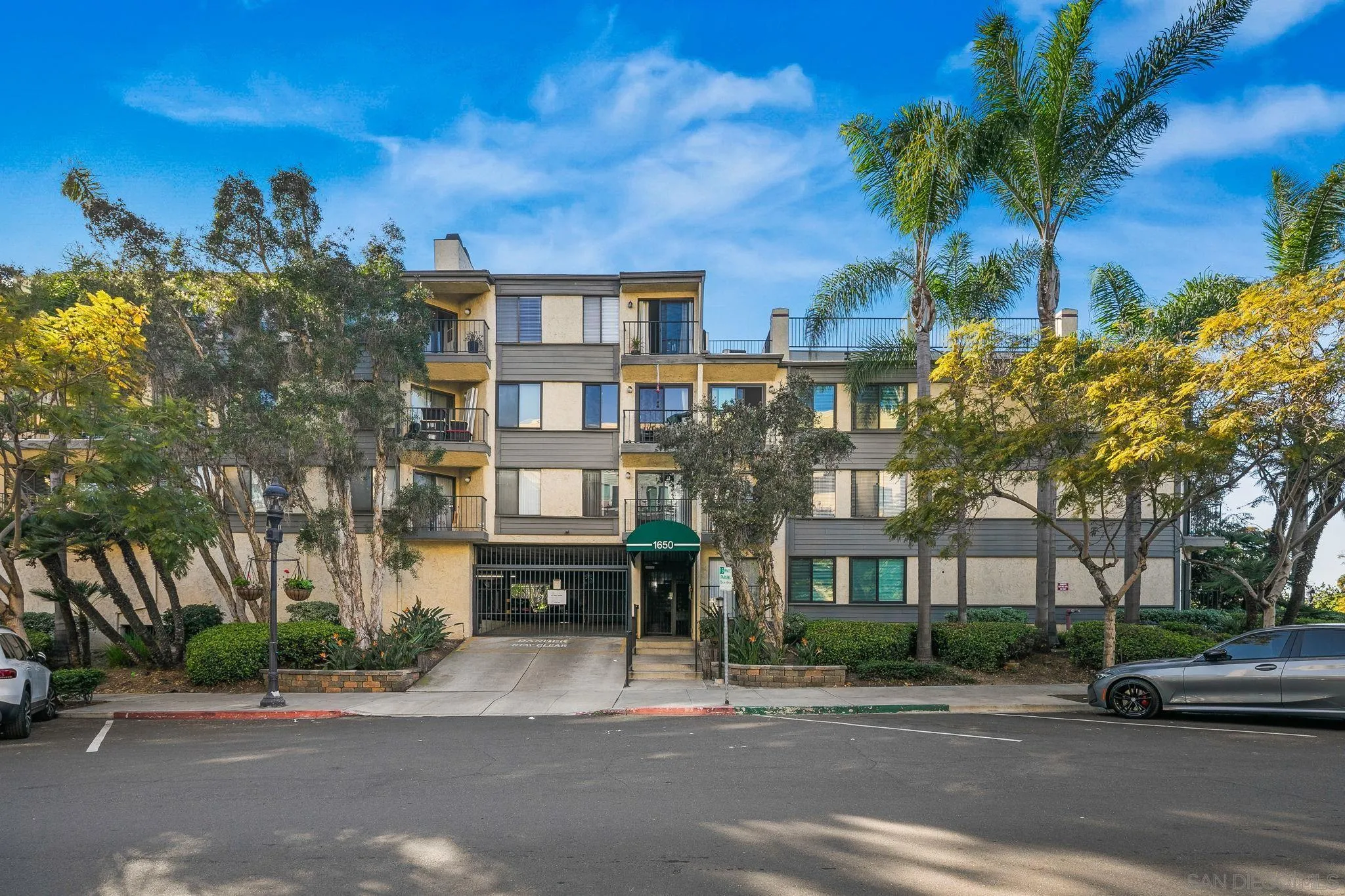 1650 8th Ave. Unit 401