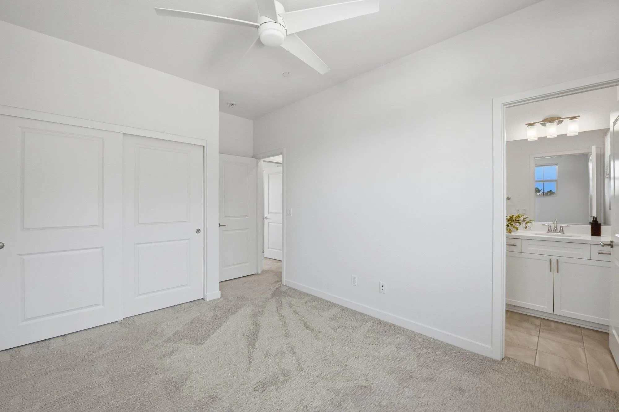 4416 Palm Ave Unit 12