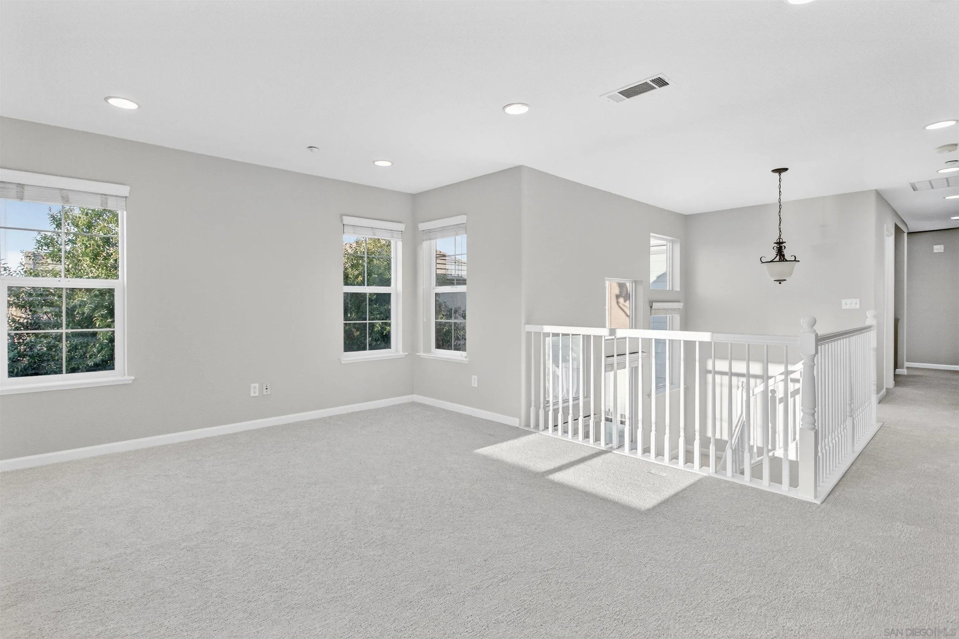 1218 Picadilly Lane