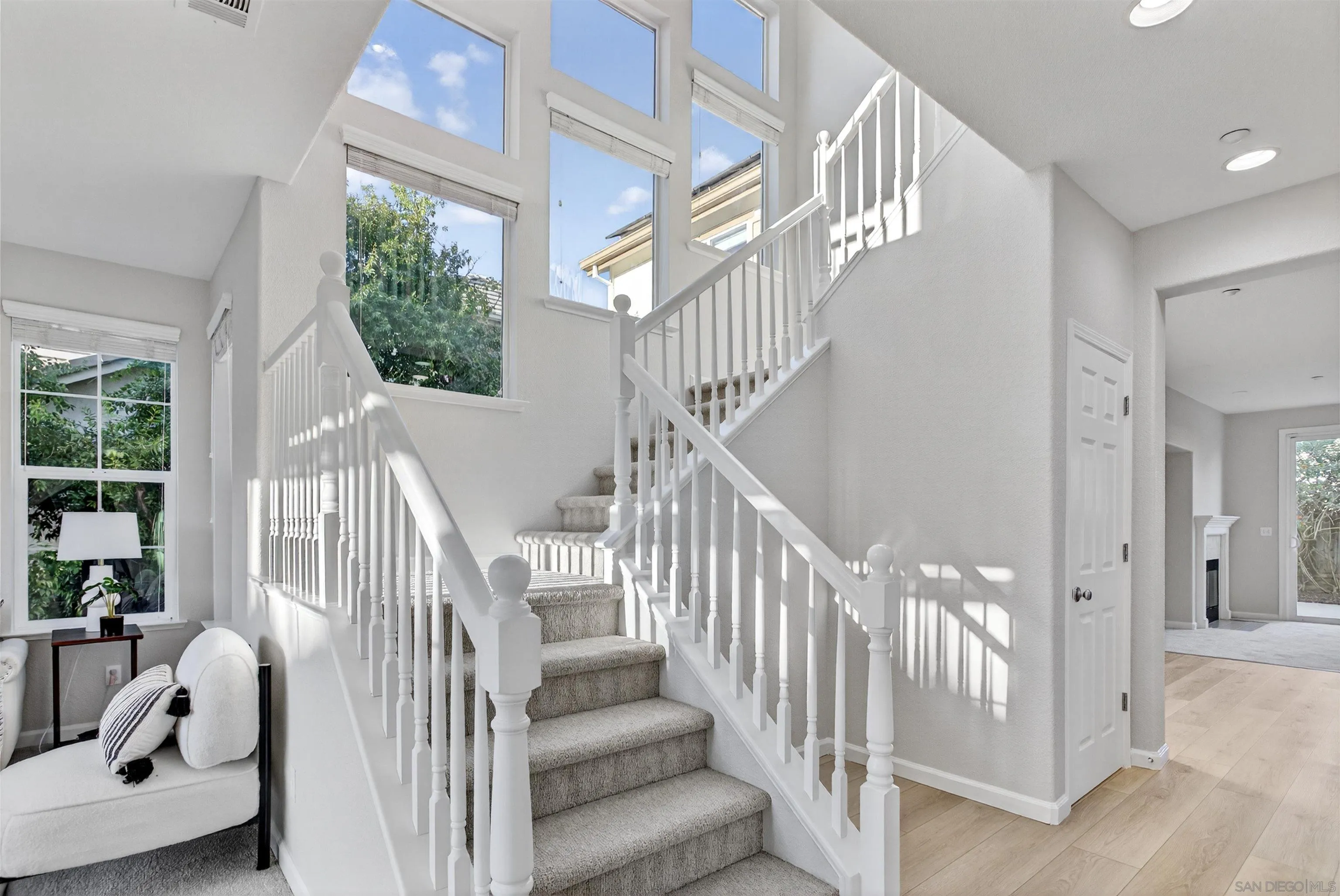 1218 Picadilly Lane