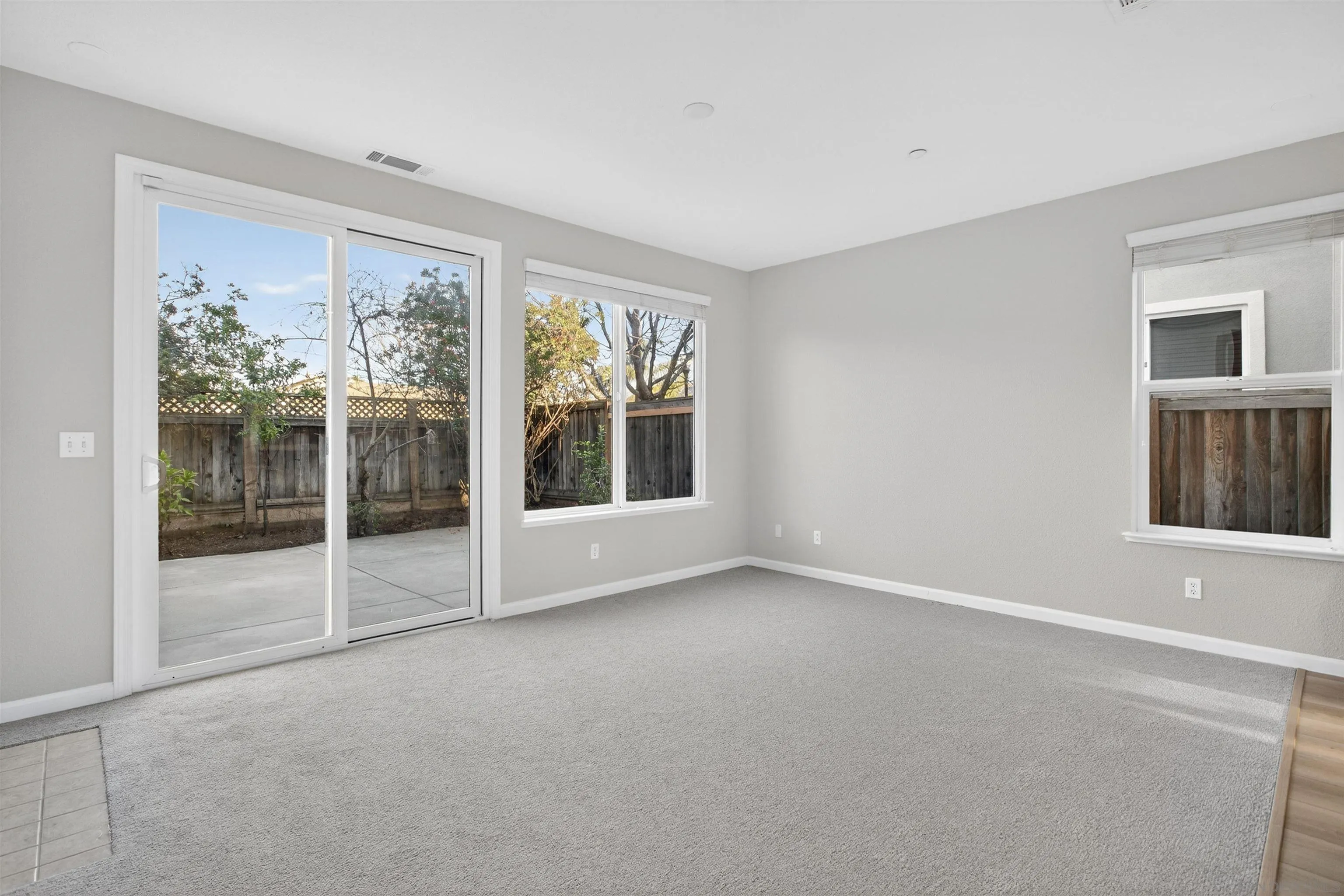 1218 Picadilly Lane