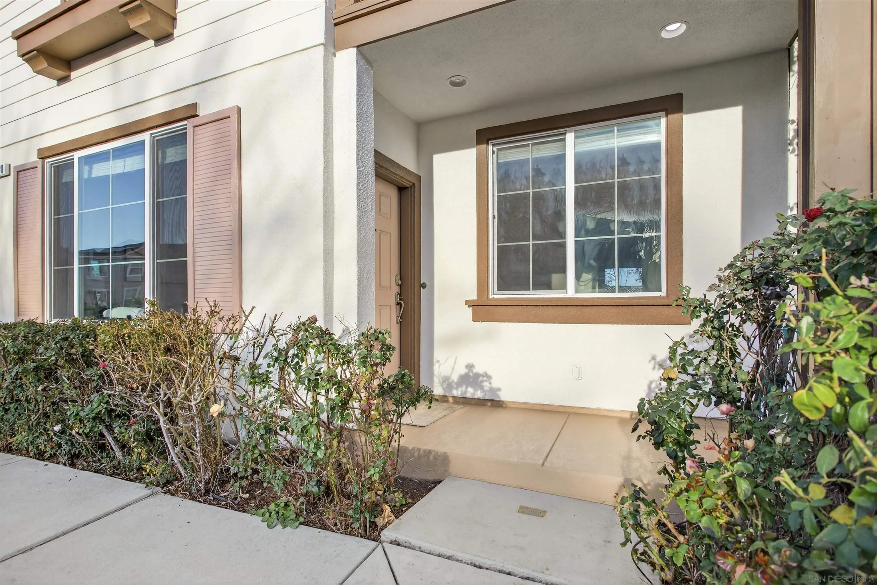 1218 Picadilly Lane