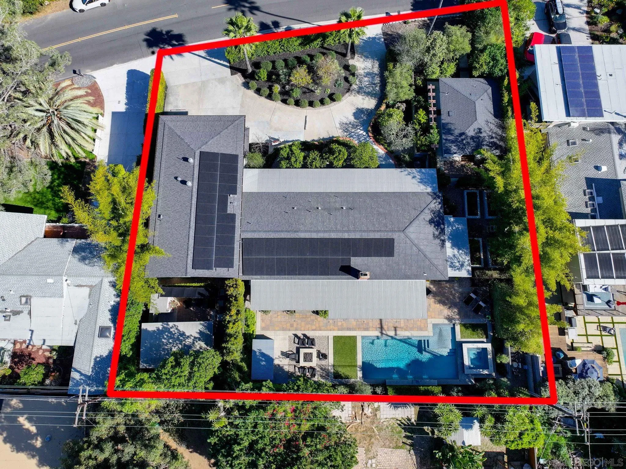 554 & 556 Stratford Dr