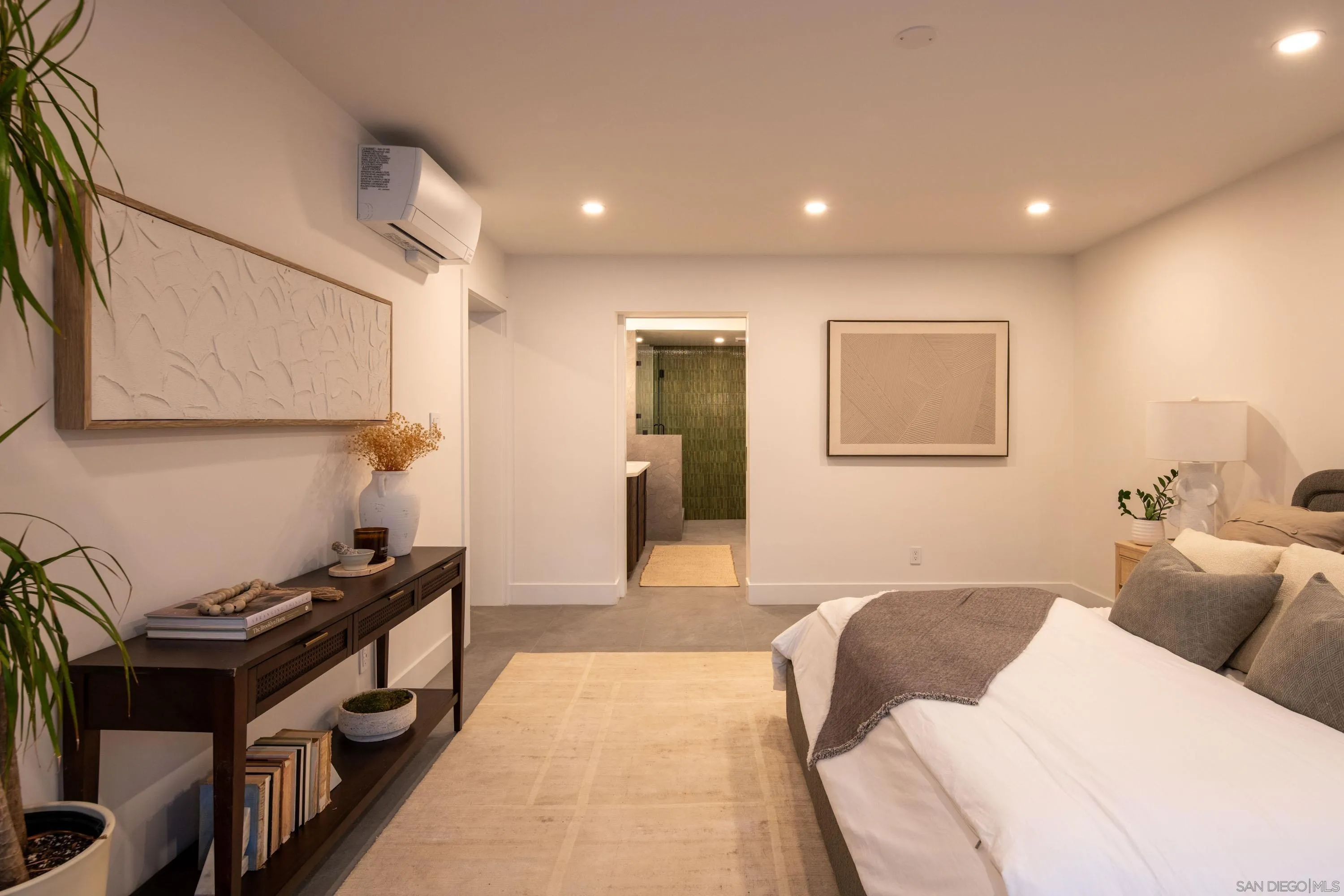 3940 Gresham St Unit 251