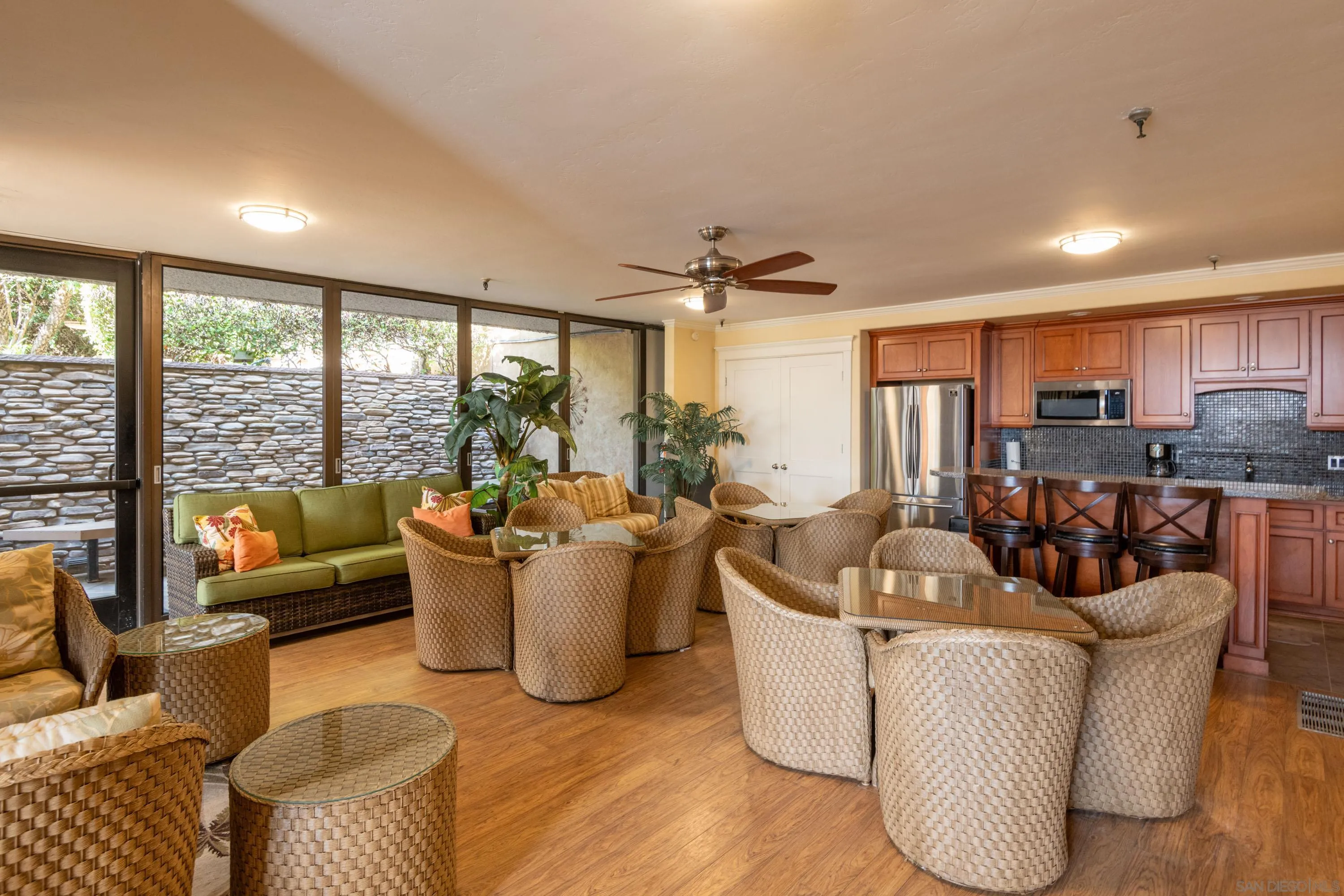 3940 Gresham St Unit 251