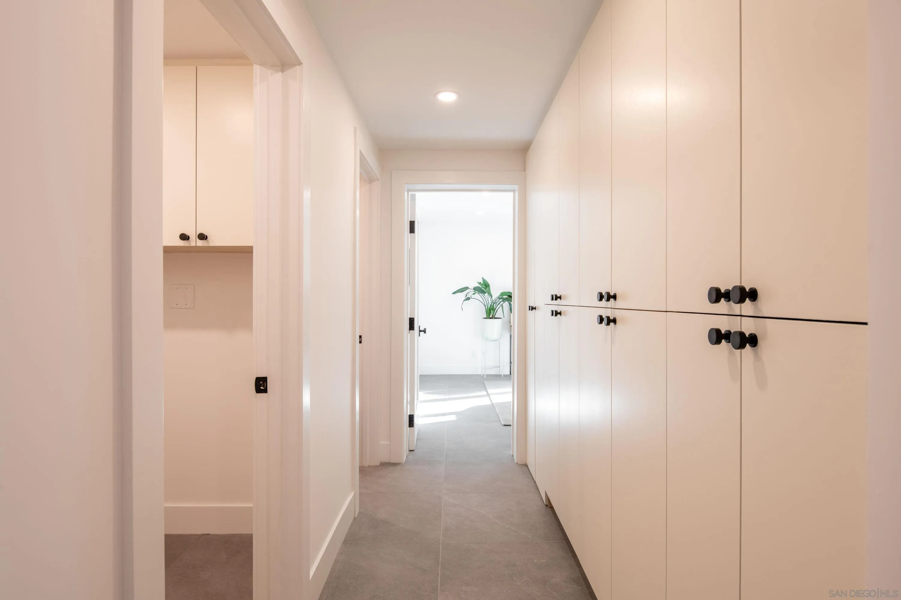 3940 Gresham St Unit 251