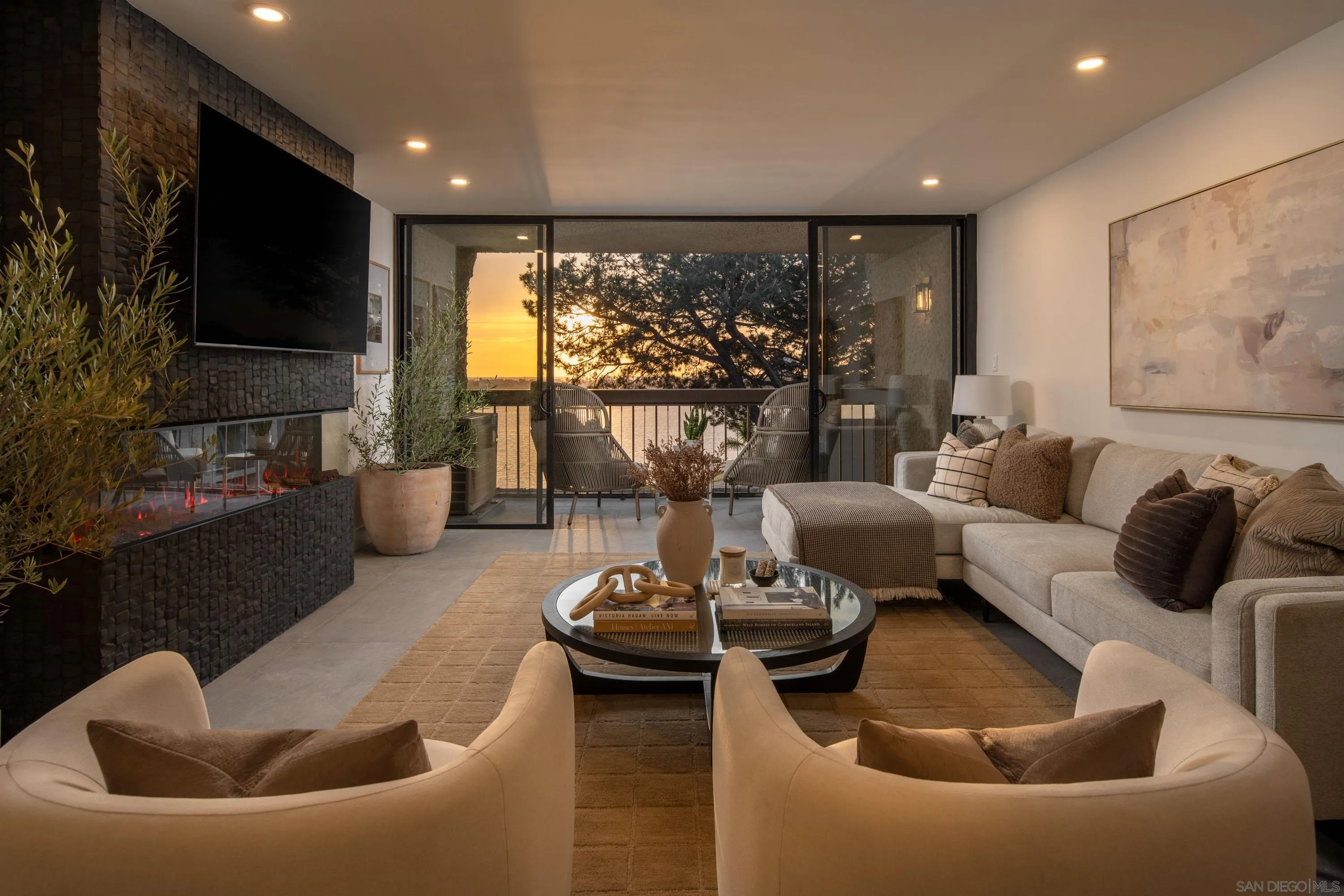 3940 Gresham St Unit 251