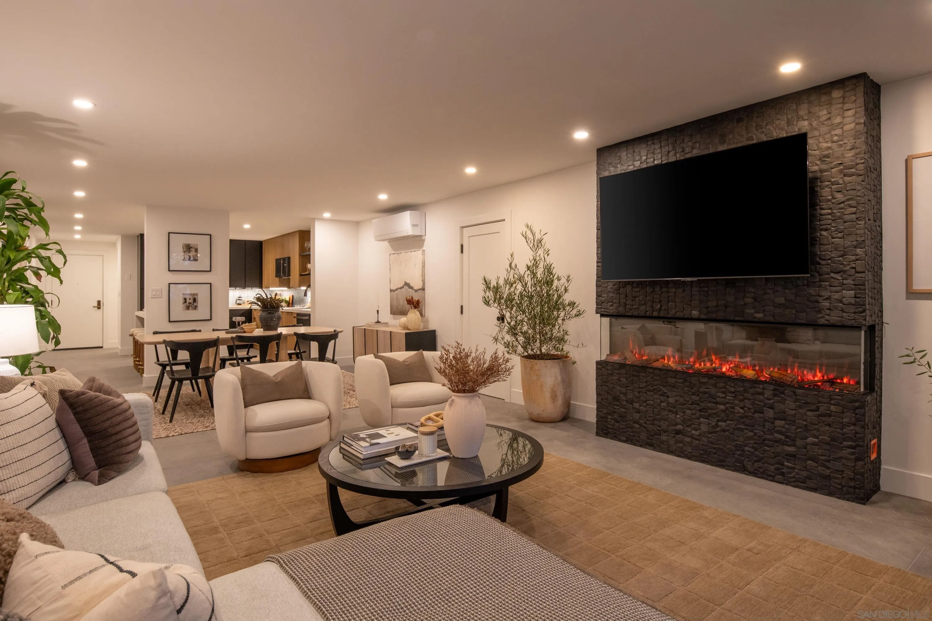 3940 Gresham St Unit 251