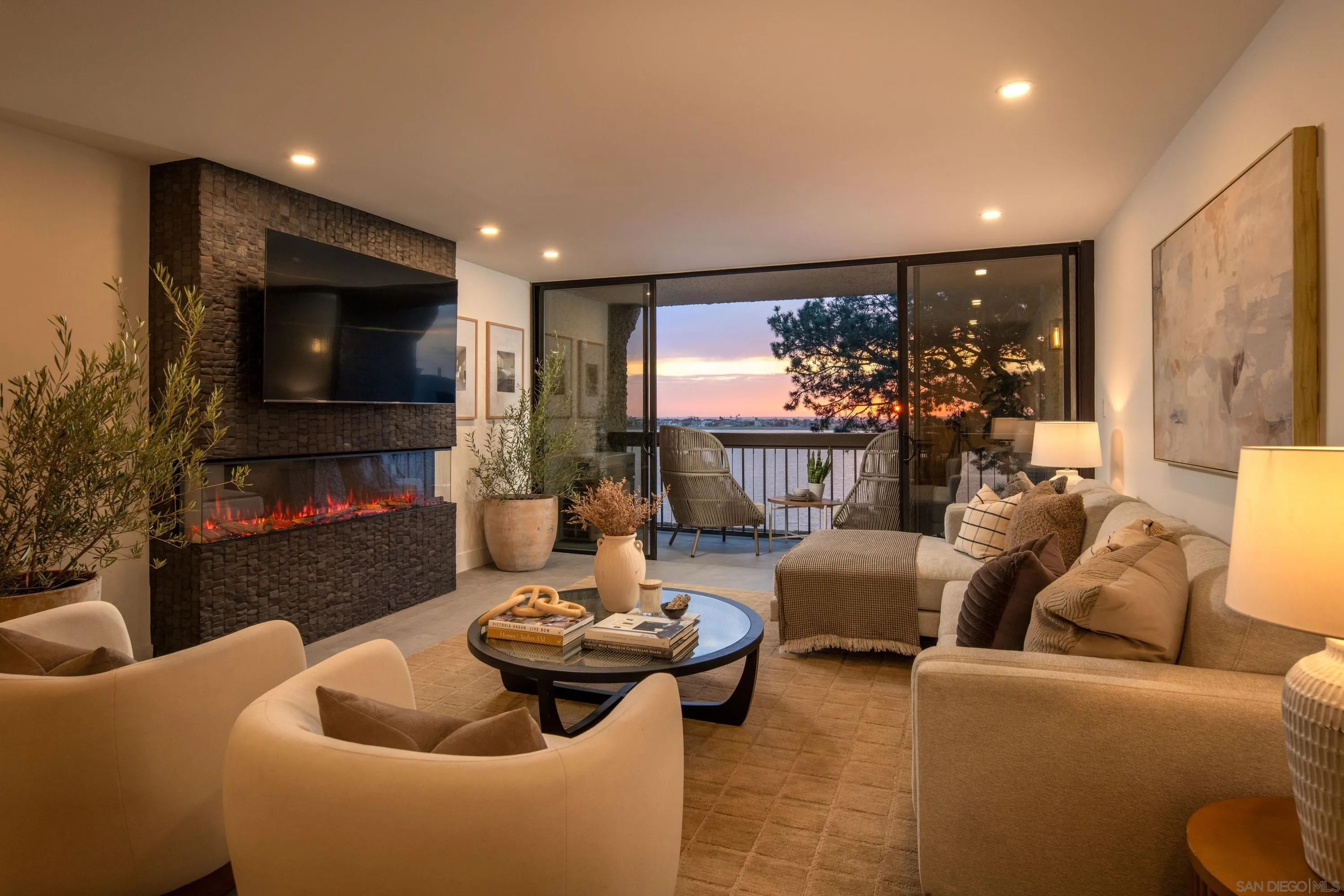 3940 Gresham St Unit 251