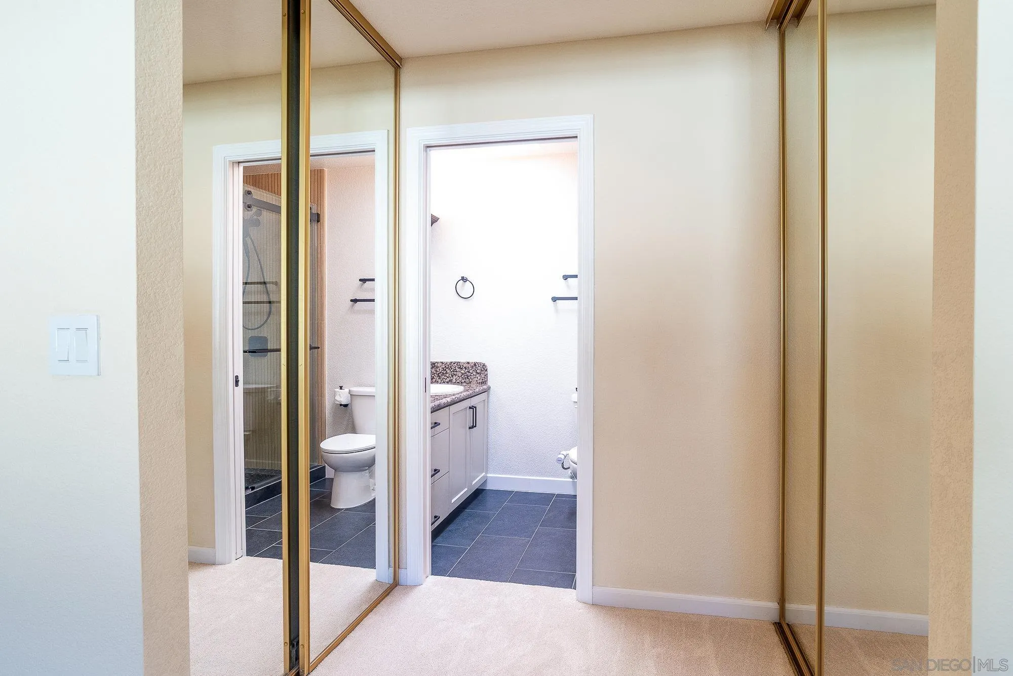1548 Thomas Ave Unit 6