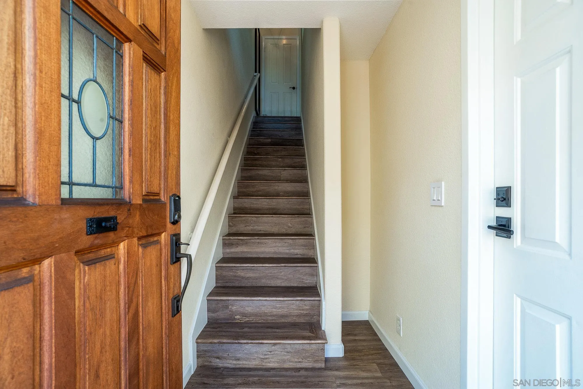1548 Thomas Ave Unit 6