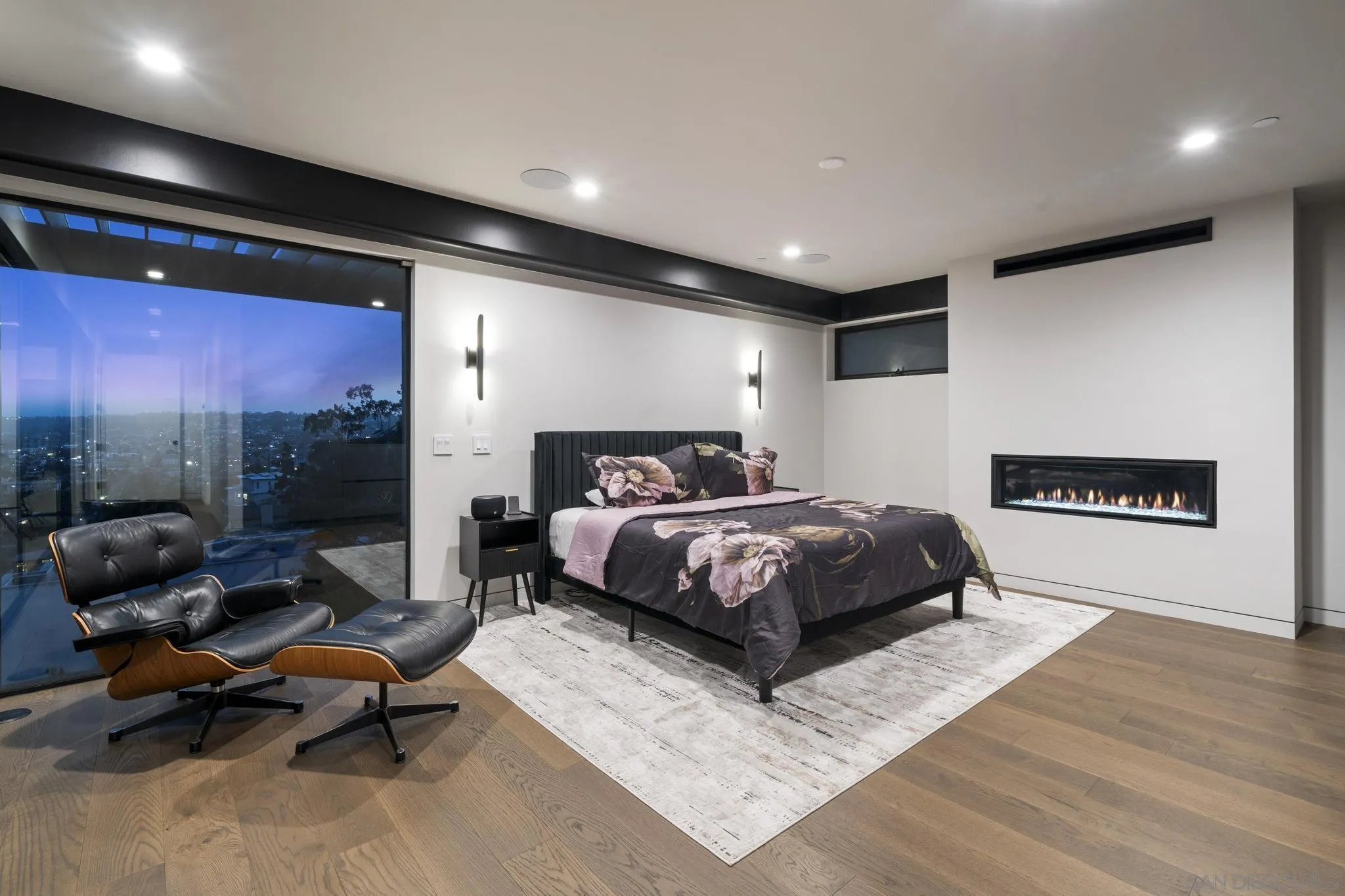 2035 Evergreen