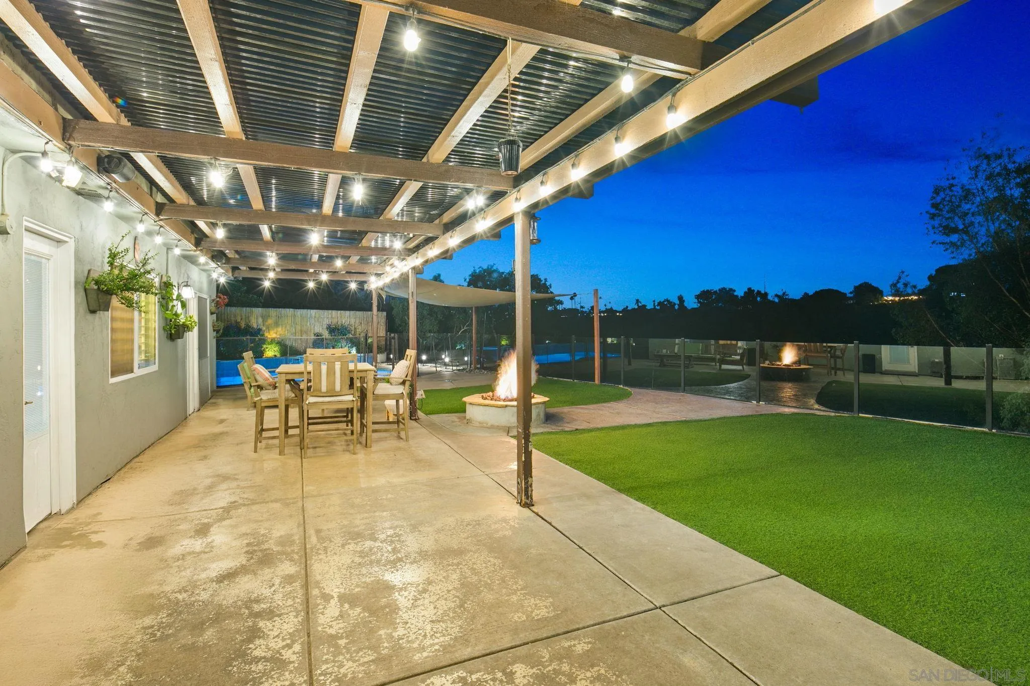5134 Park Rim Dr.