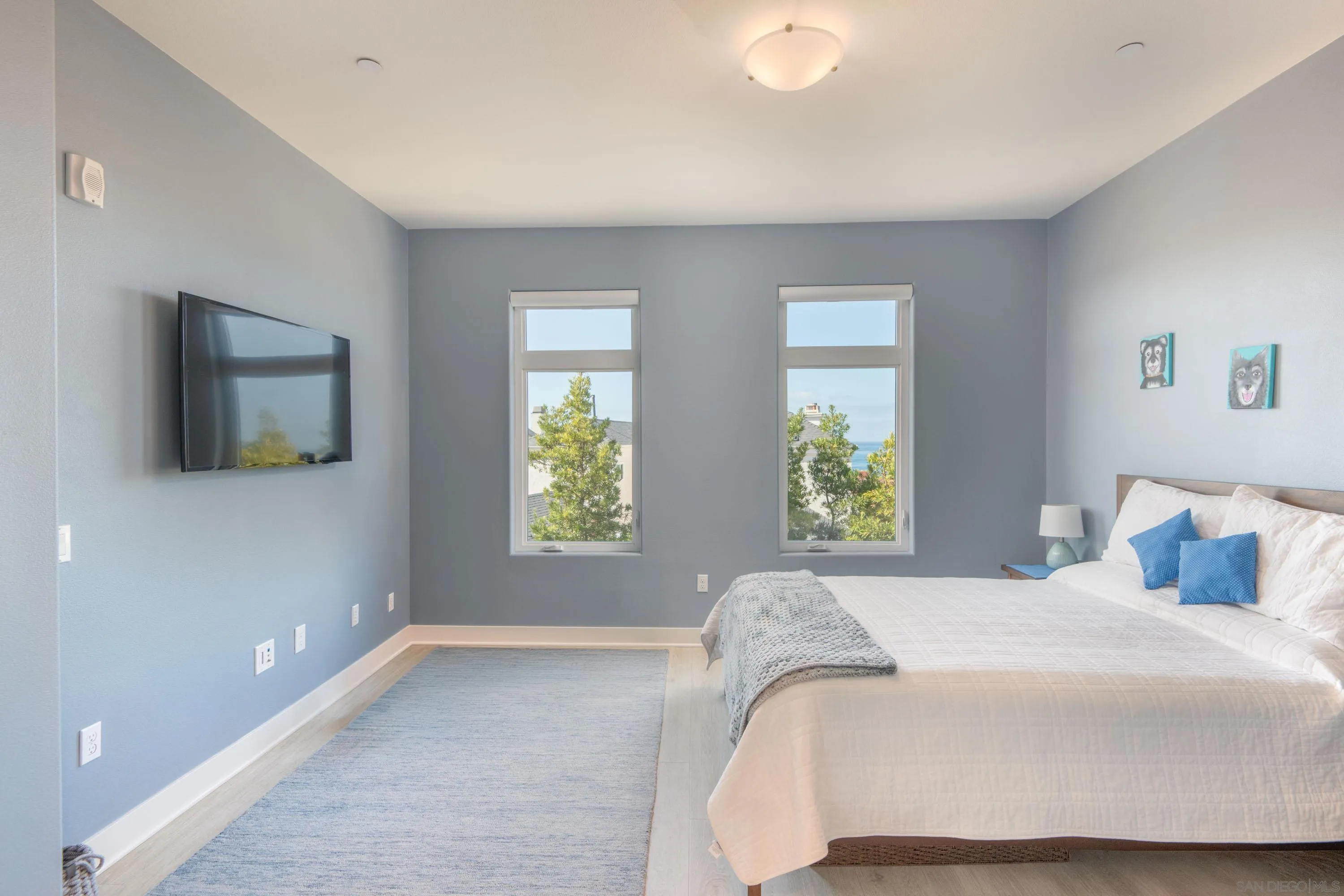 5702 La Jolla Blvd Unit: 209