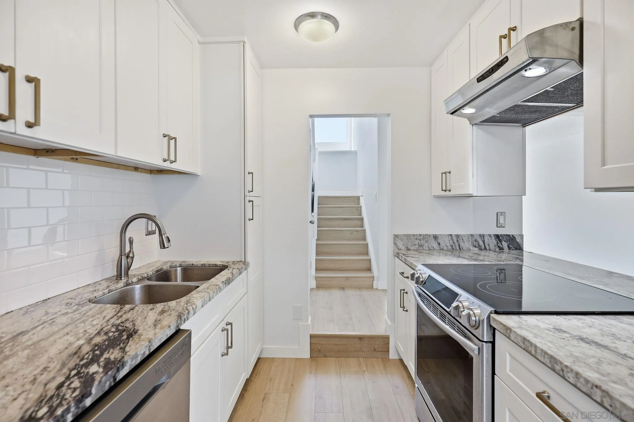 3262 Ashford St Unit F