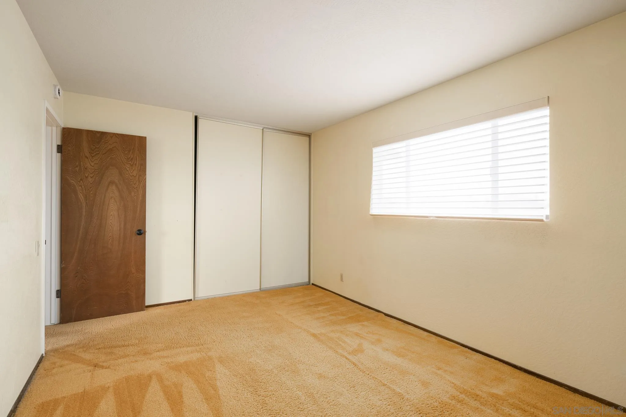 2712 Mateo Pl