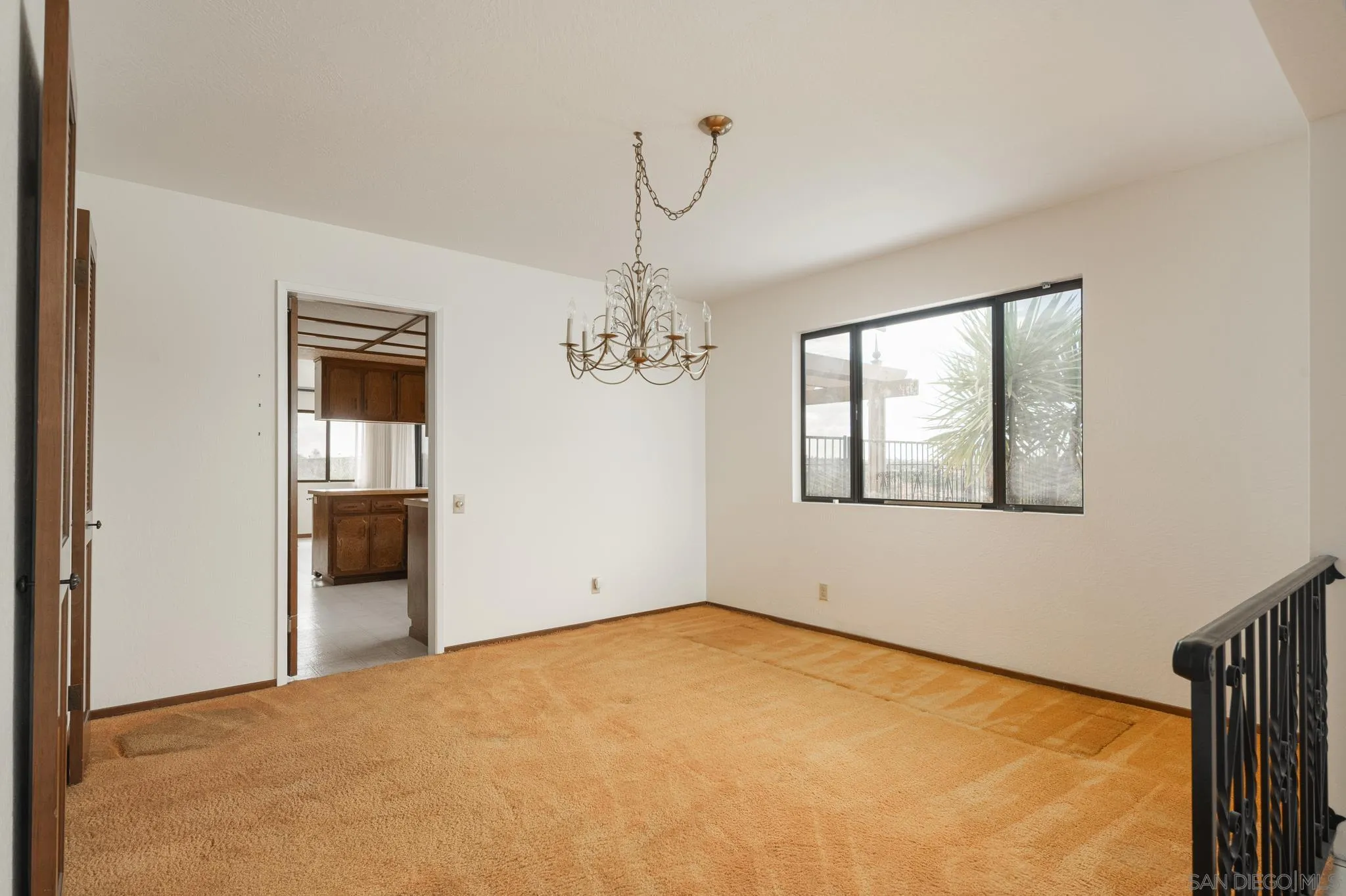 2712 Mateo Pl