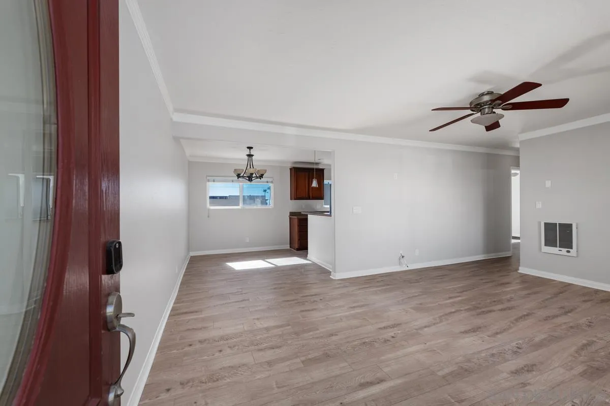 1915 Emerald St Unit F