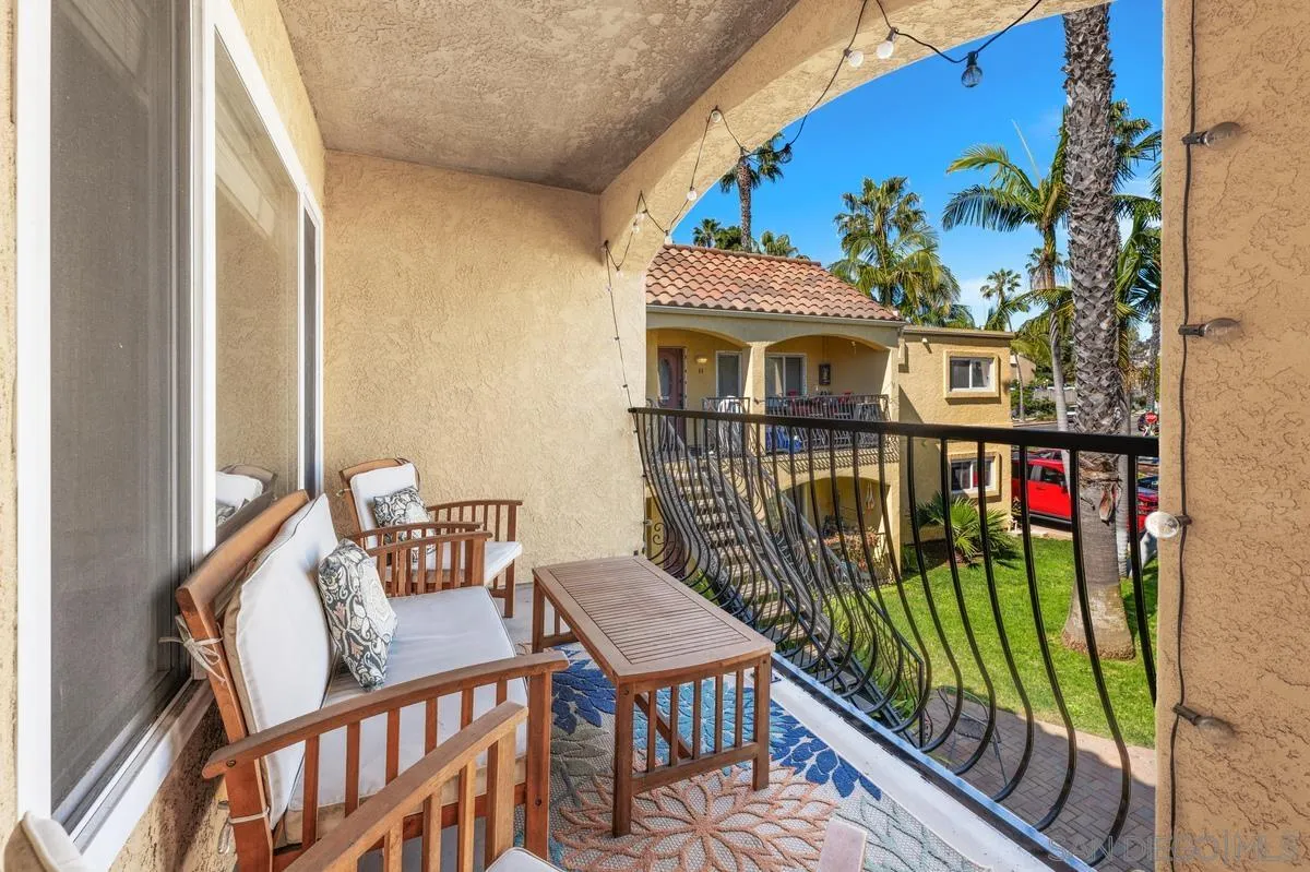 1915 Emerald St Unit F