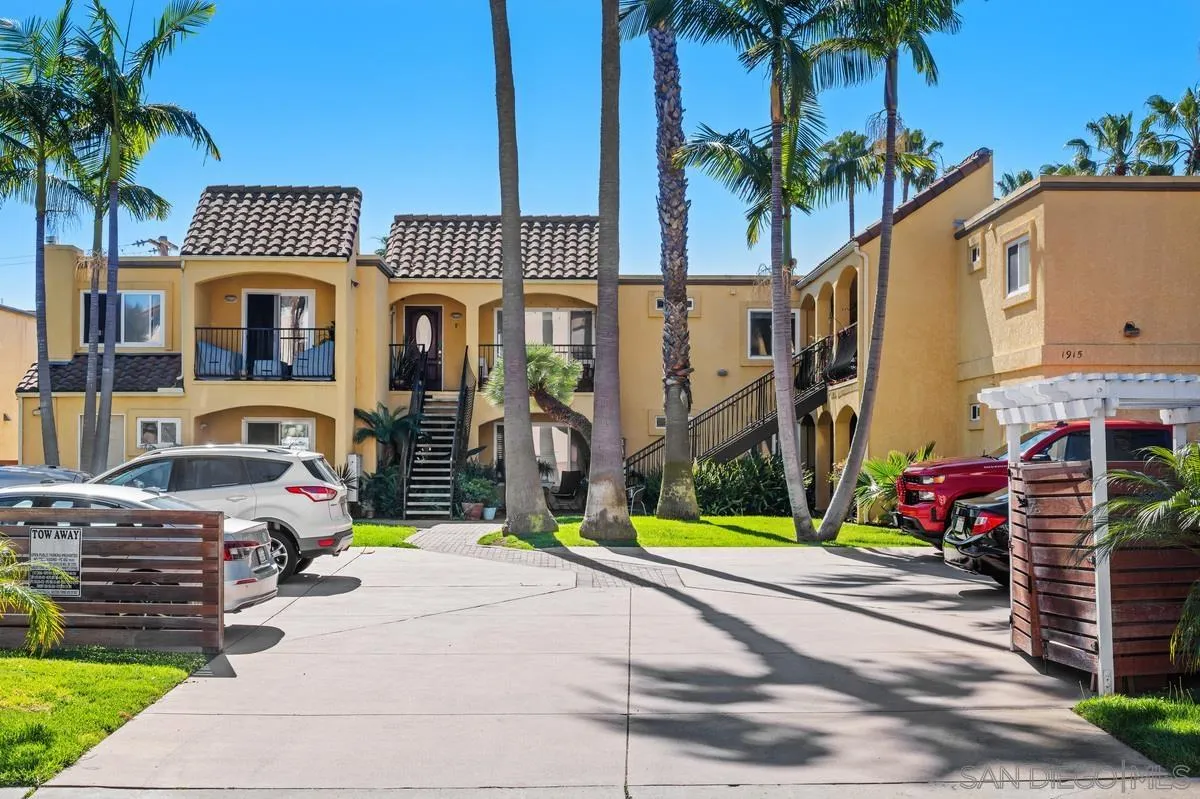 1915 Emerald St Unit F