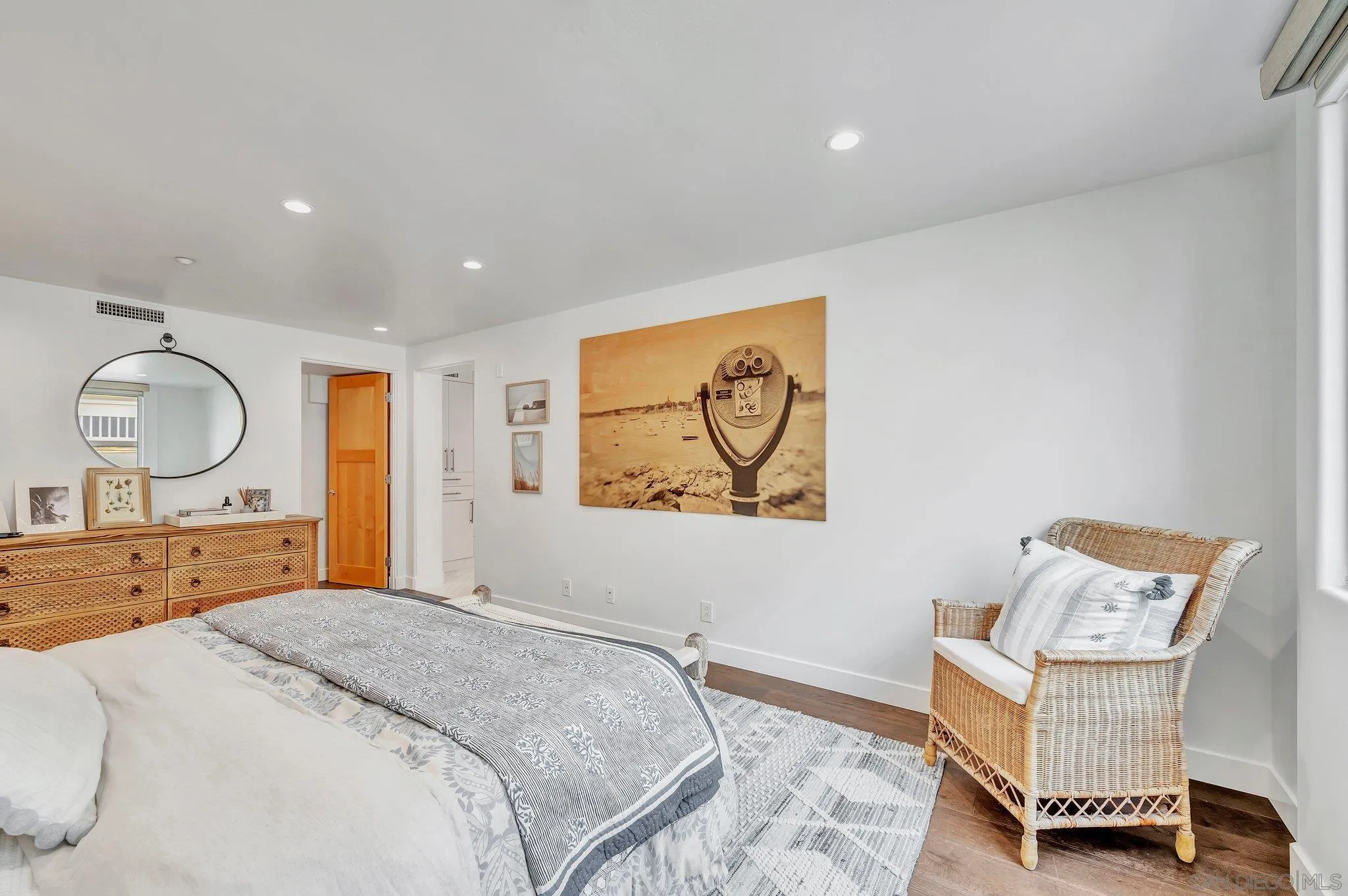 202 Coast Blvd Unit 8