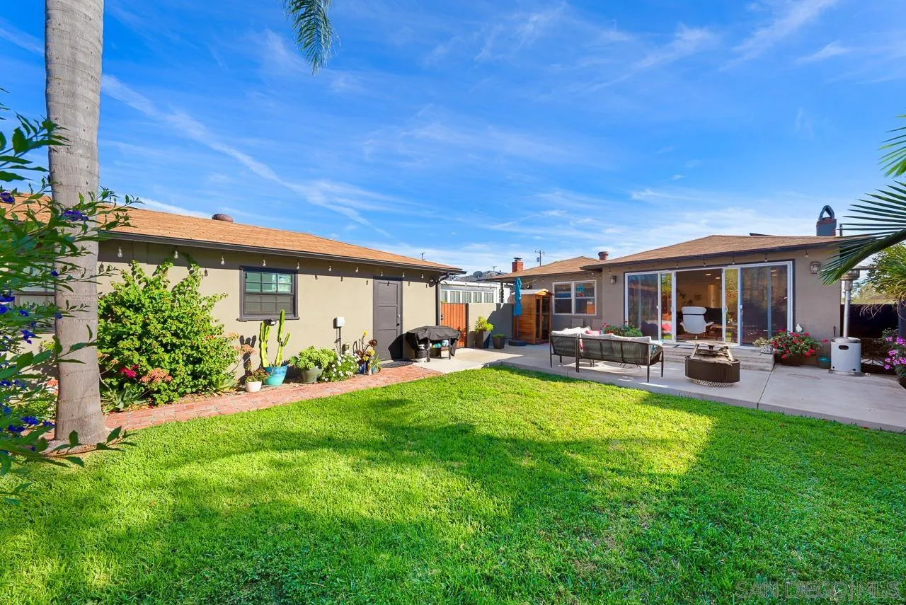 3160 Olive Steet