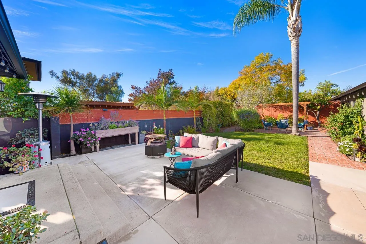 3160 Olive Steet