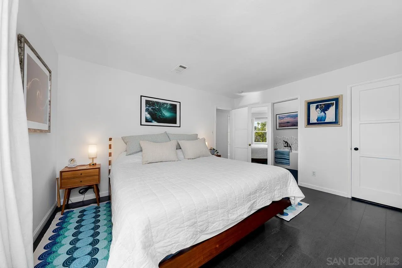 3160 Olive Steet
