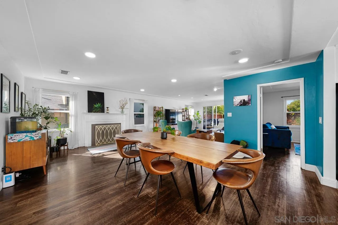 3160 Olive Steet