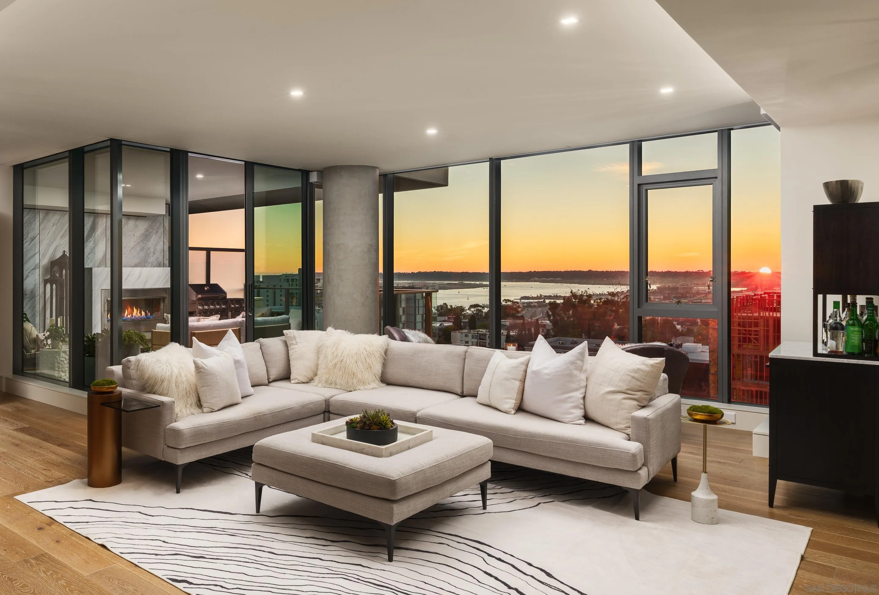 2855 5th Ave Unit 901