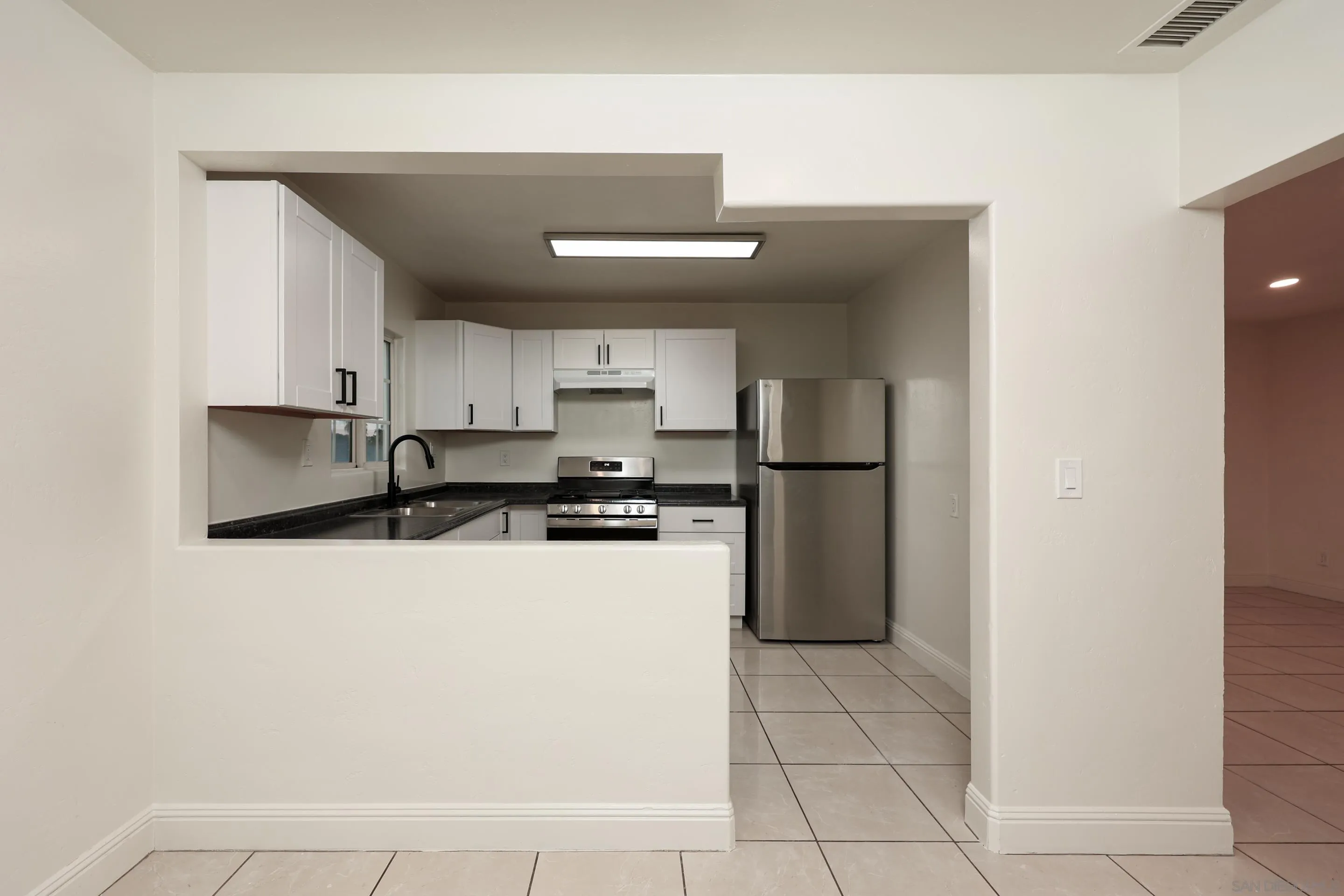 220-22 S Pardee St