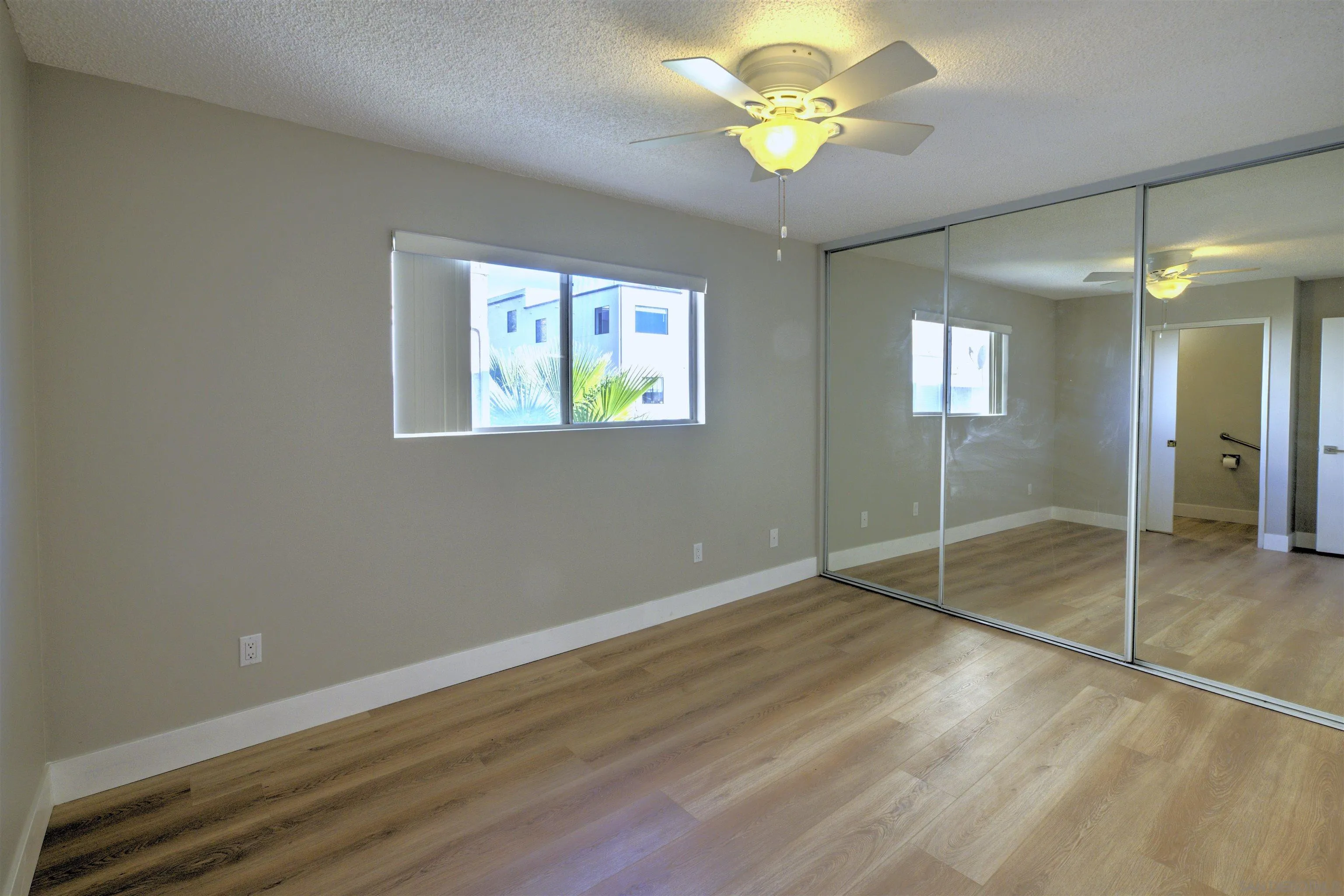 5949 Mildred St Unit 4