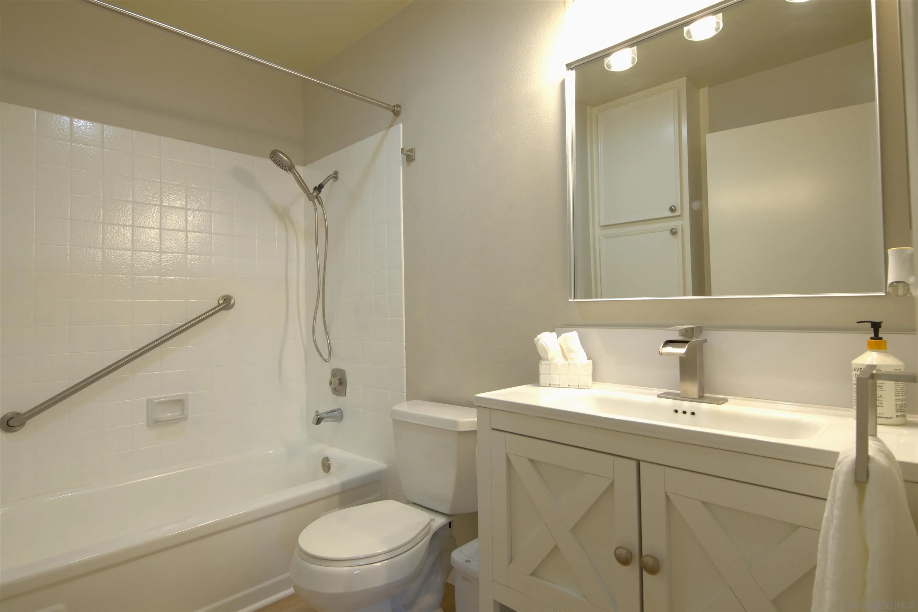 5949 Mildred St Unit 4