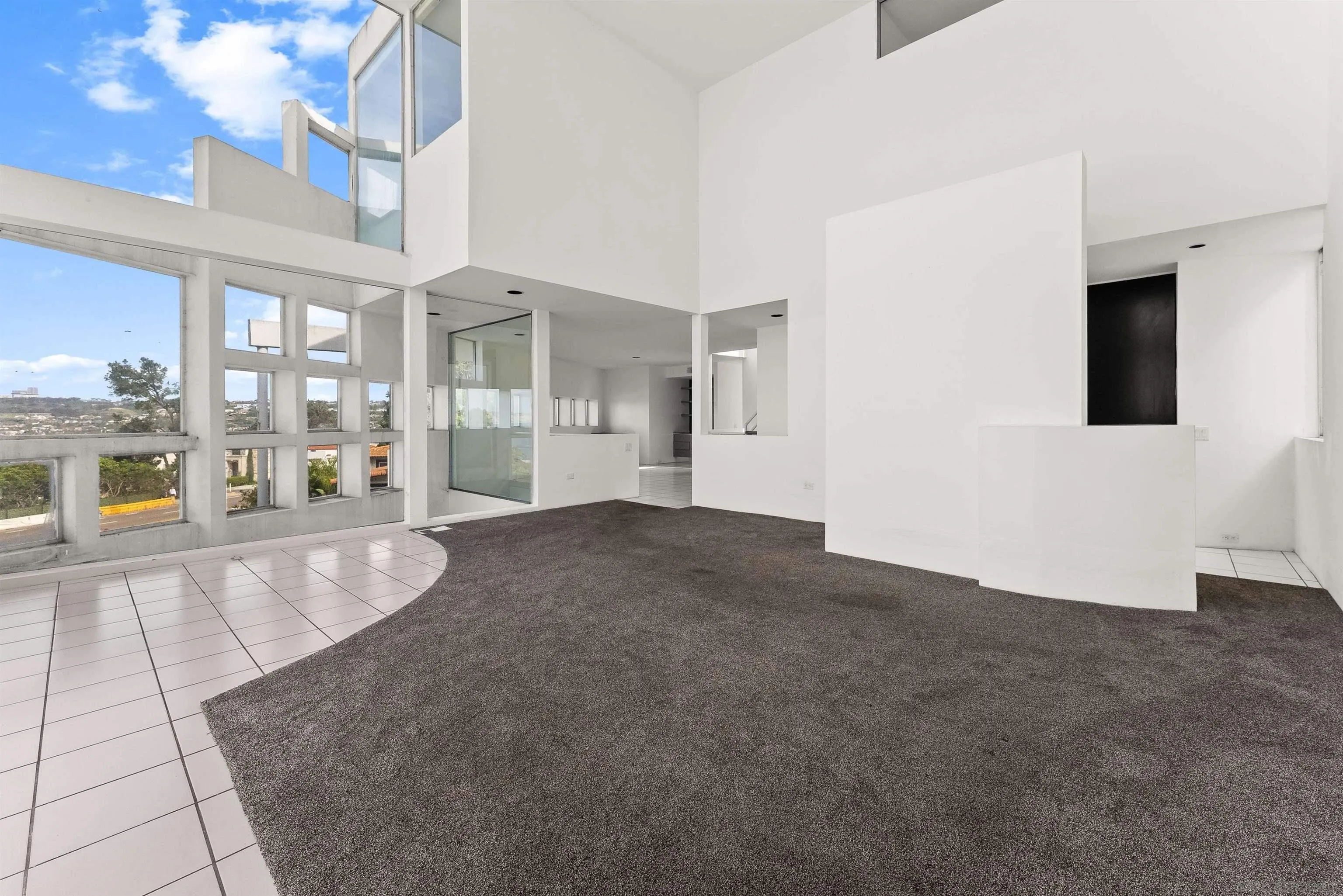 1550 Bluebird Ln