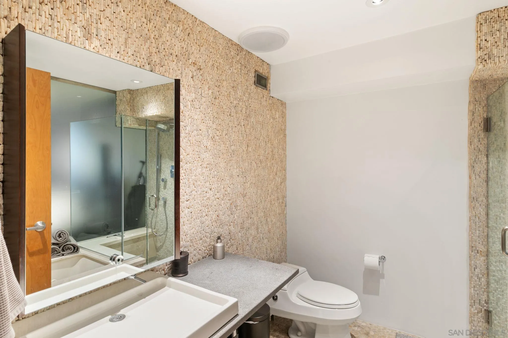 3033 India St. Unit 6