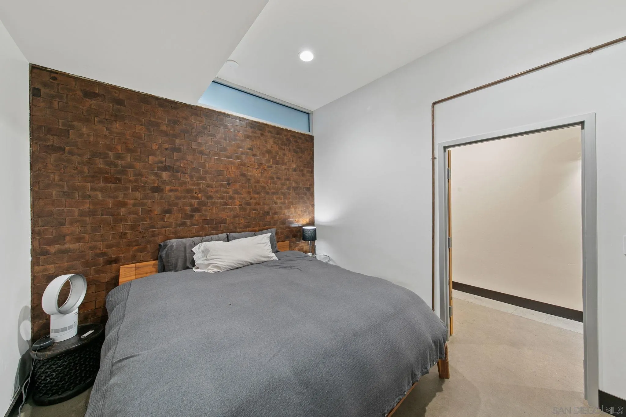 3033 India St. Unit 6