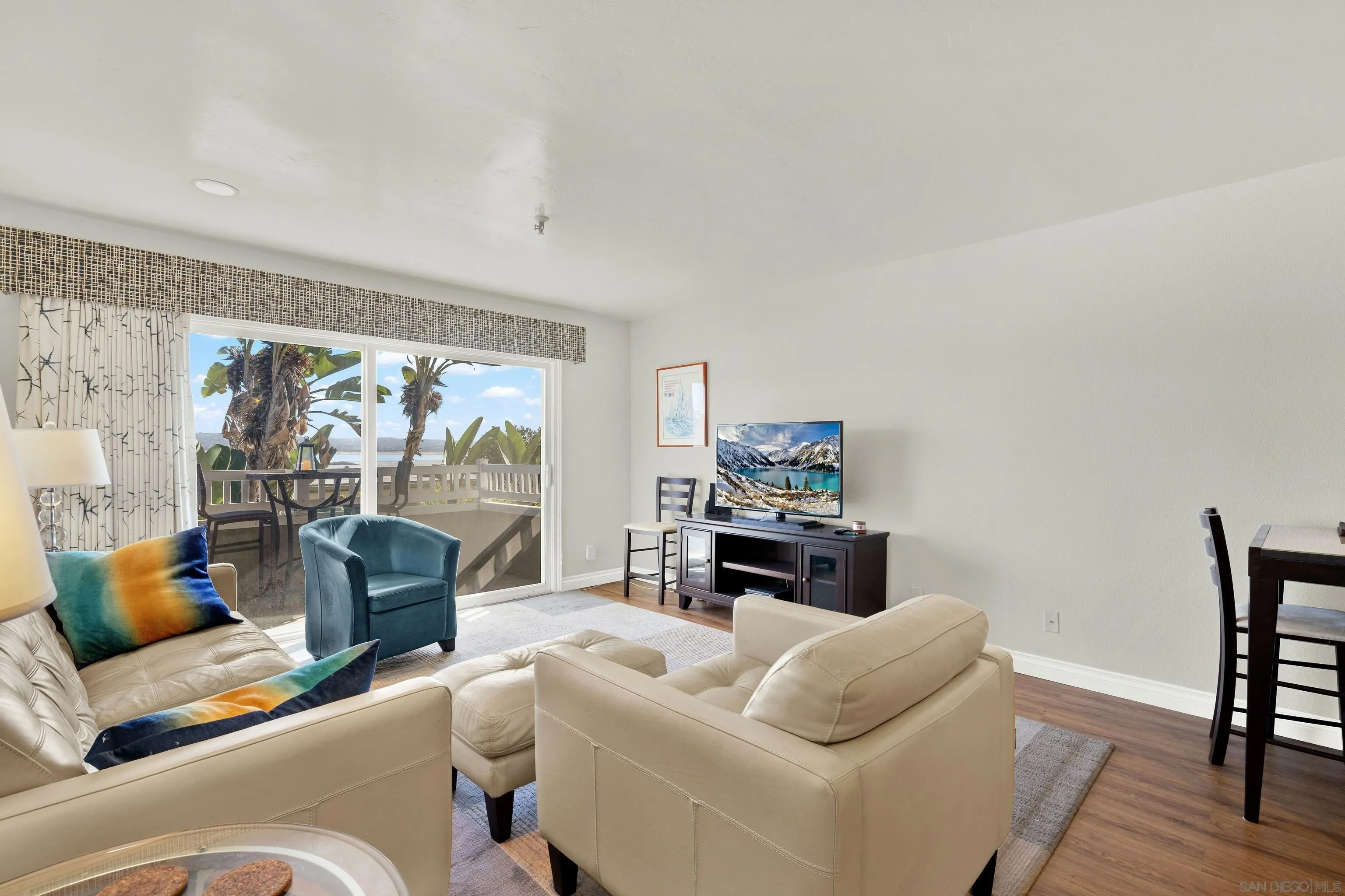 4015 Crown Point Dr Unit 102