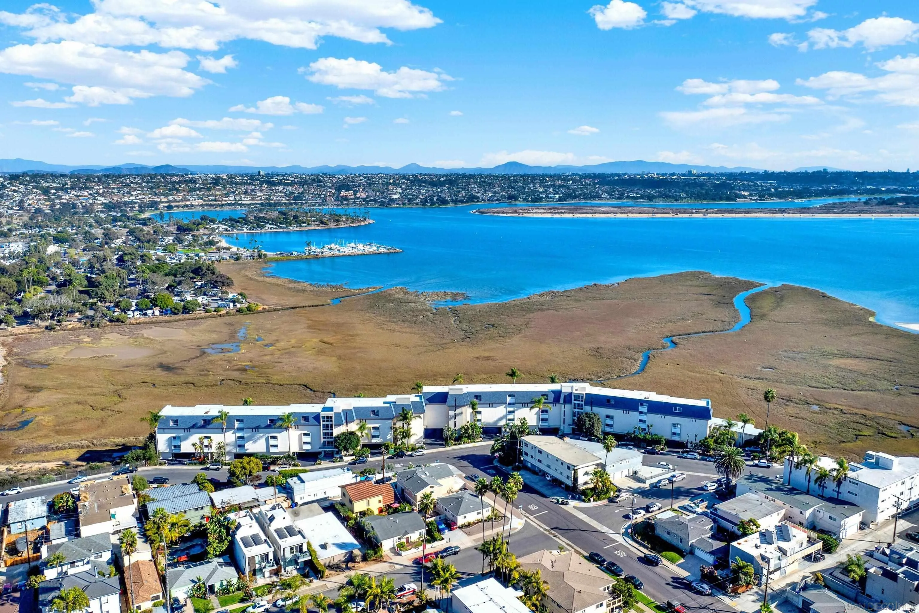 4015 Crown Point Dr Unit 102
