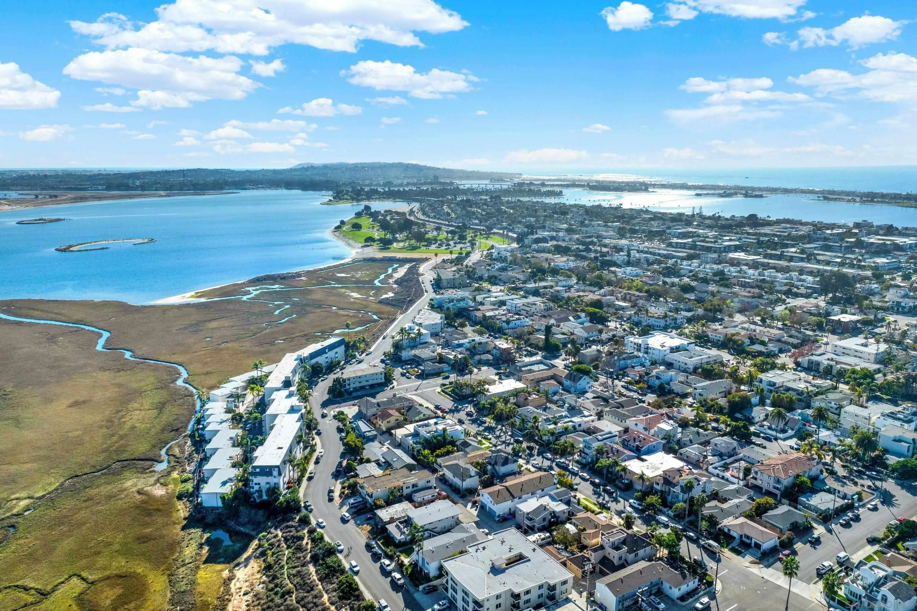 4015 Crown Point Dr Unit 102