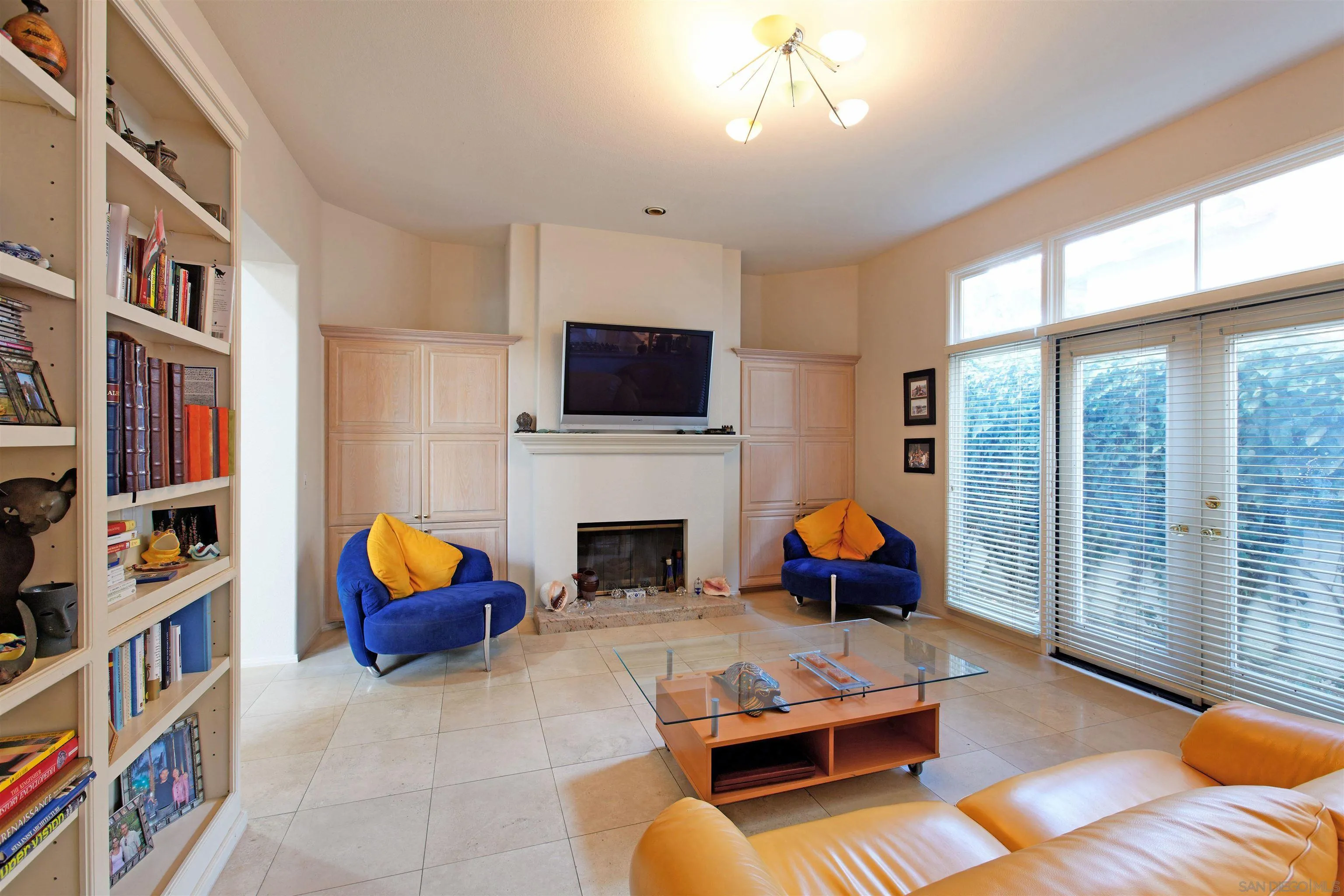 9768 Claiborne Square