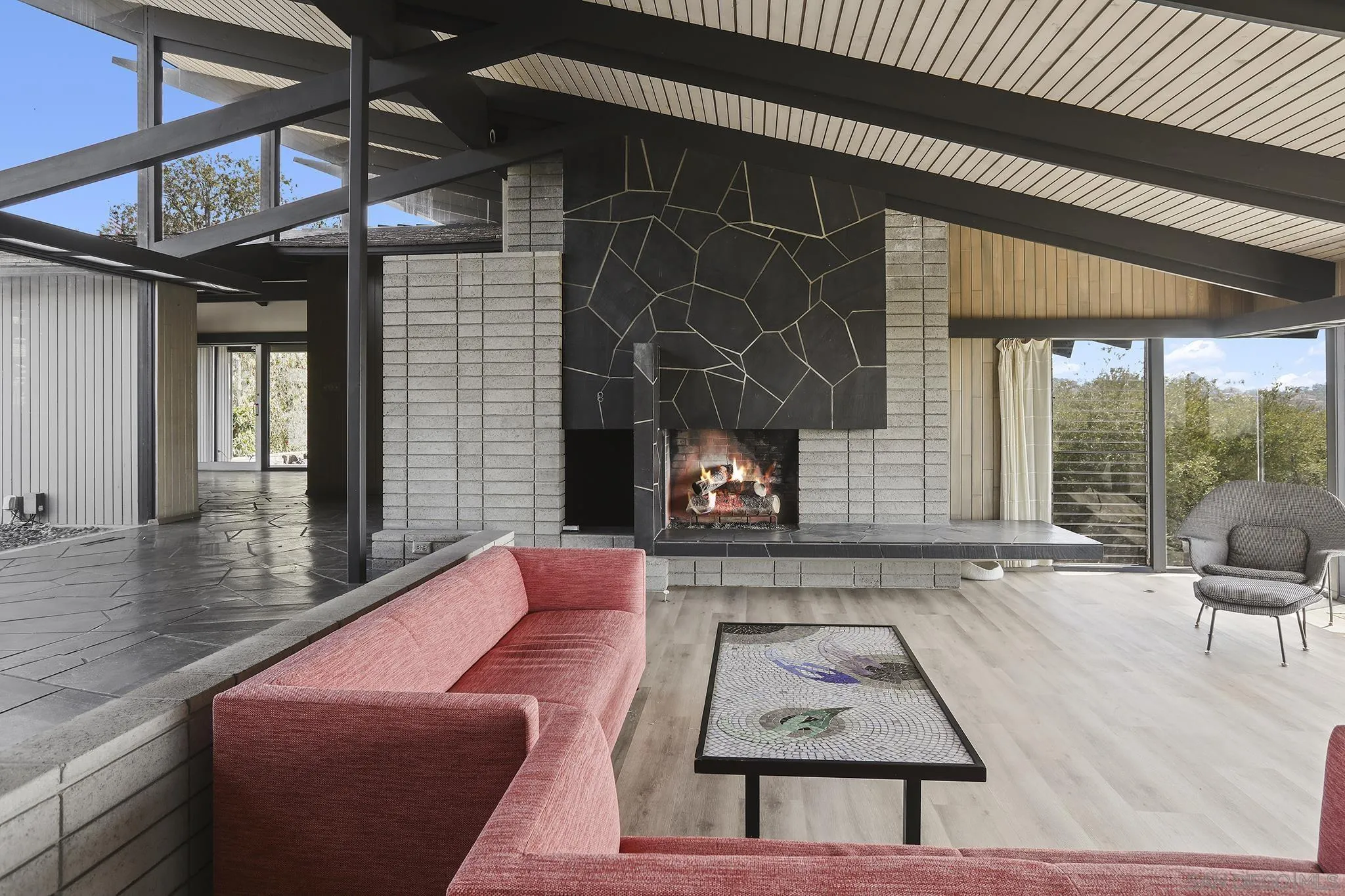 7105 Country Club Dr