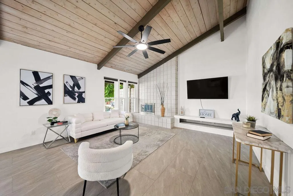 1250 E Madison Ave Unit C